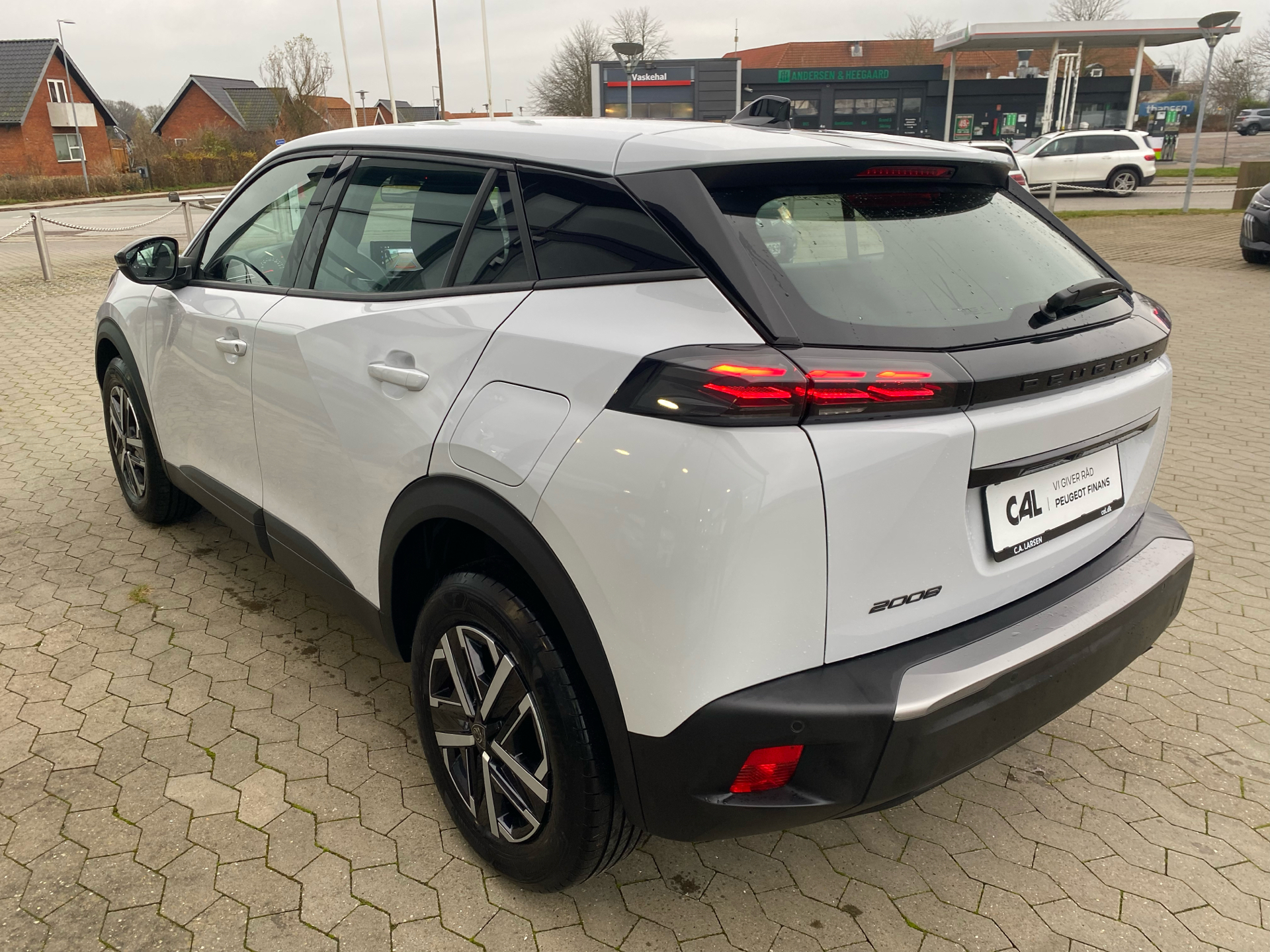 Billede af Peugeot 2008 1,2 PureTech Active+ 100HK 5d 6g