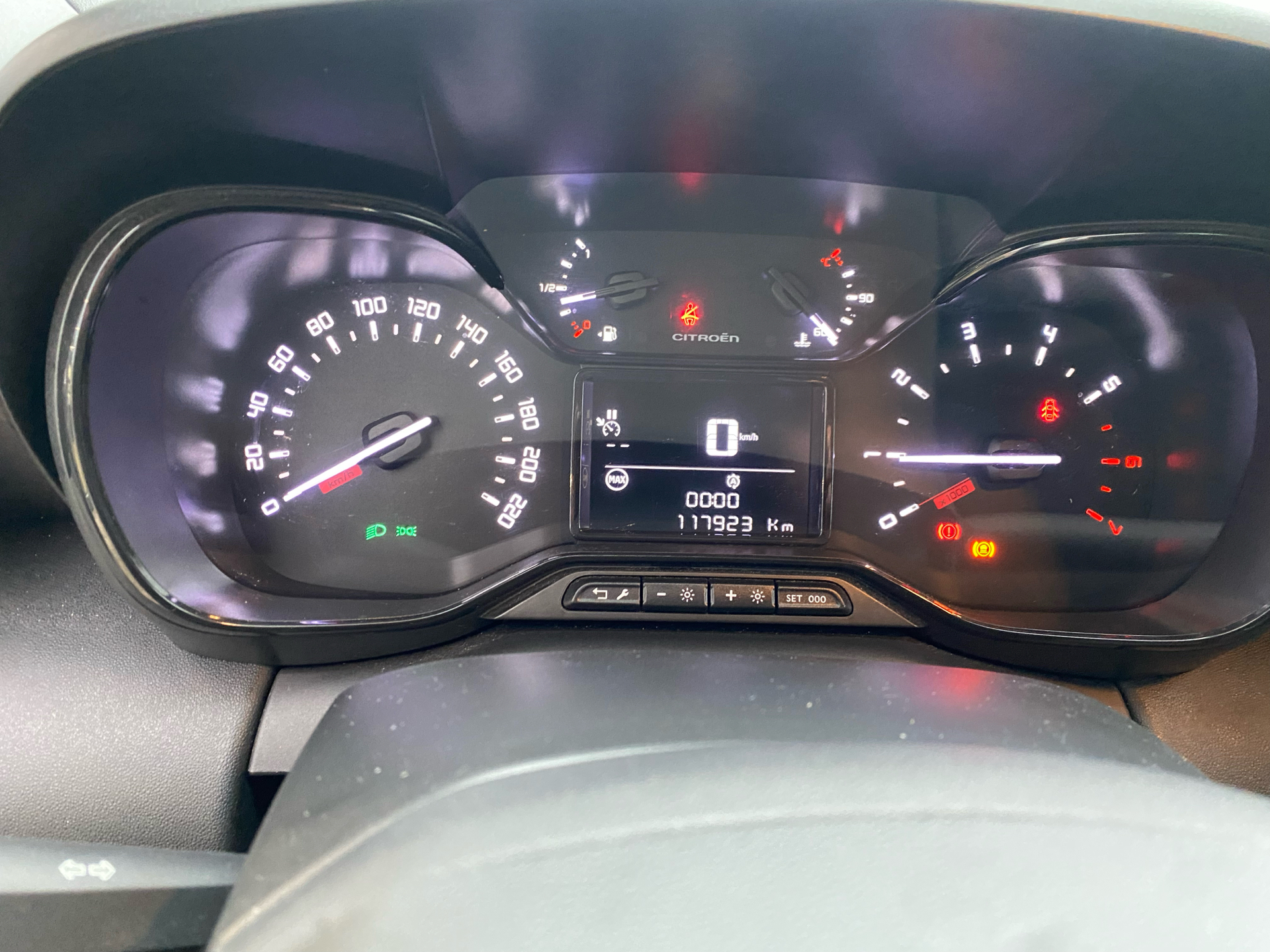 Billede af Citroën C3 Aircross 1,2 PureTech Iconic start/stop 110HK 5d