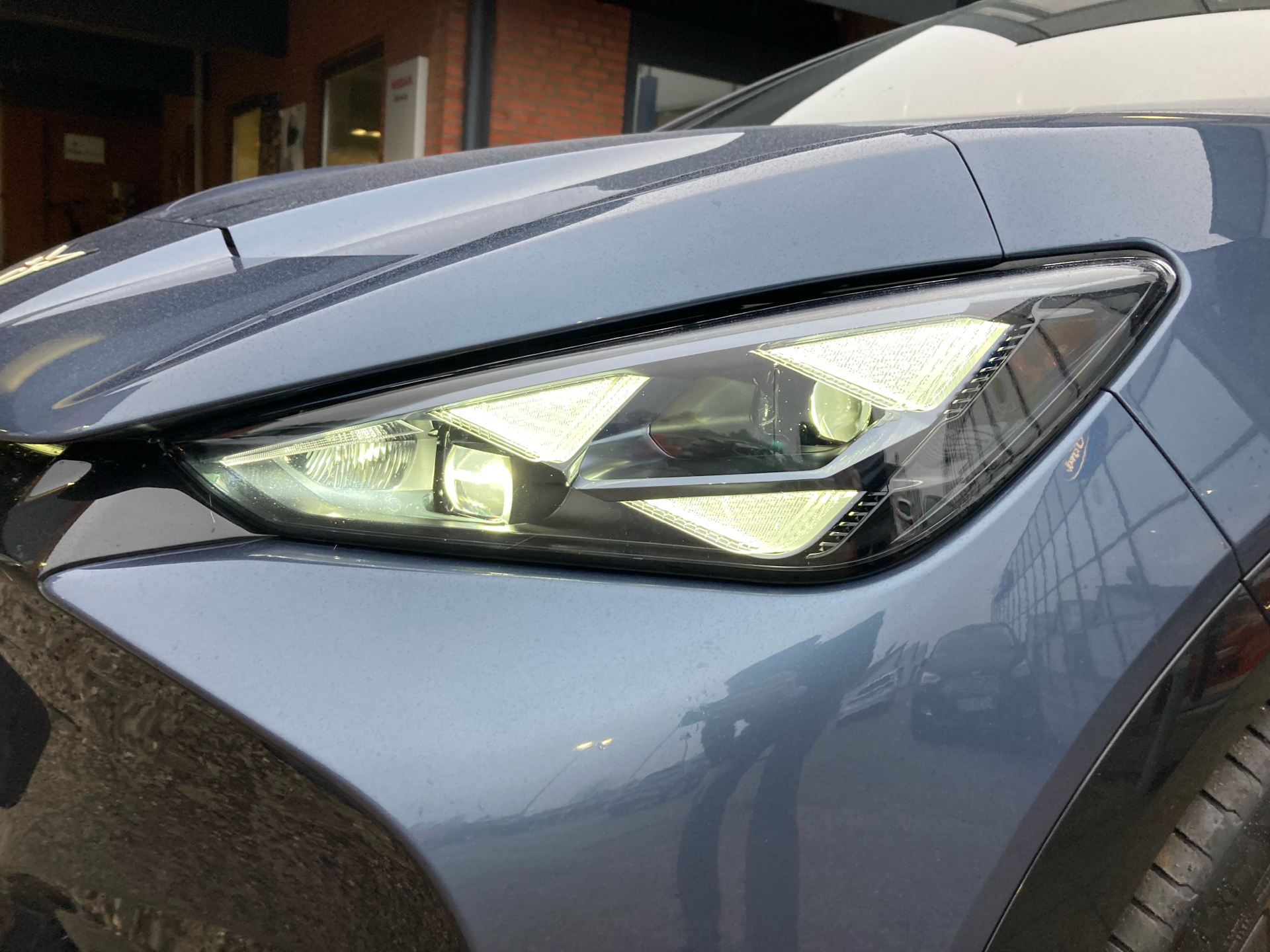 Billede af Cupra Tavascan EL VZ Adrenaline 4X4 340HK 5d Aut.