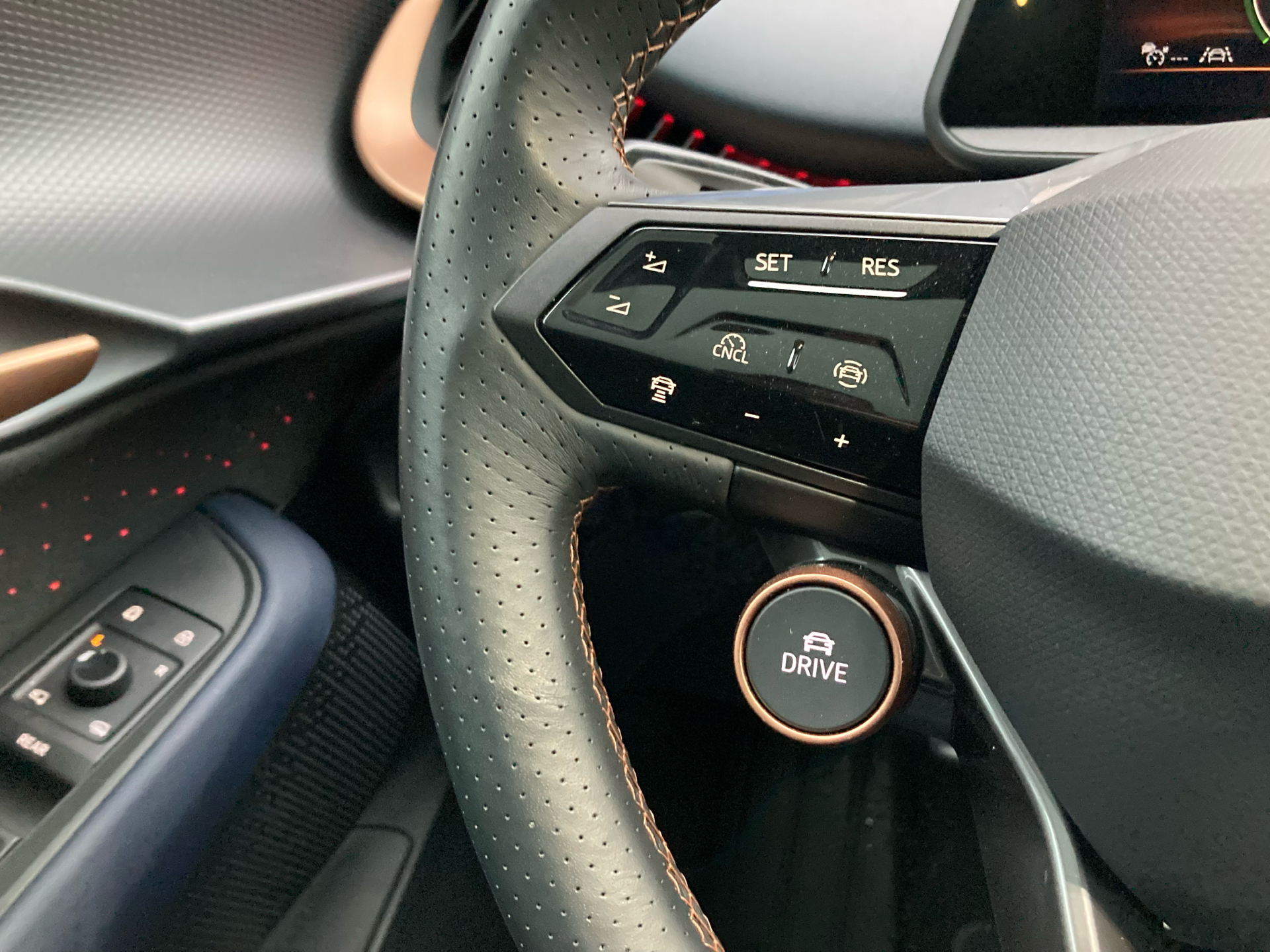 Billede af Cupra Tavascan EL VZ Adrenaline 4X4 340HK 5d Aut.