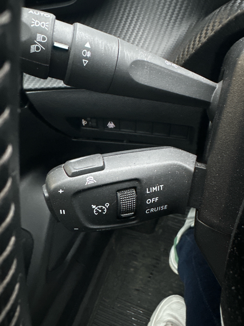 Billede af Peugeot 2008 1,5 BlueHDi Edition 210+ 100HK 5d 6g