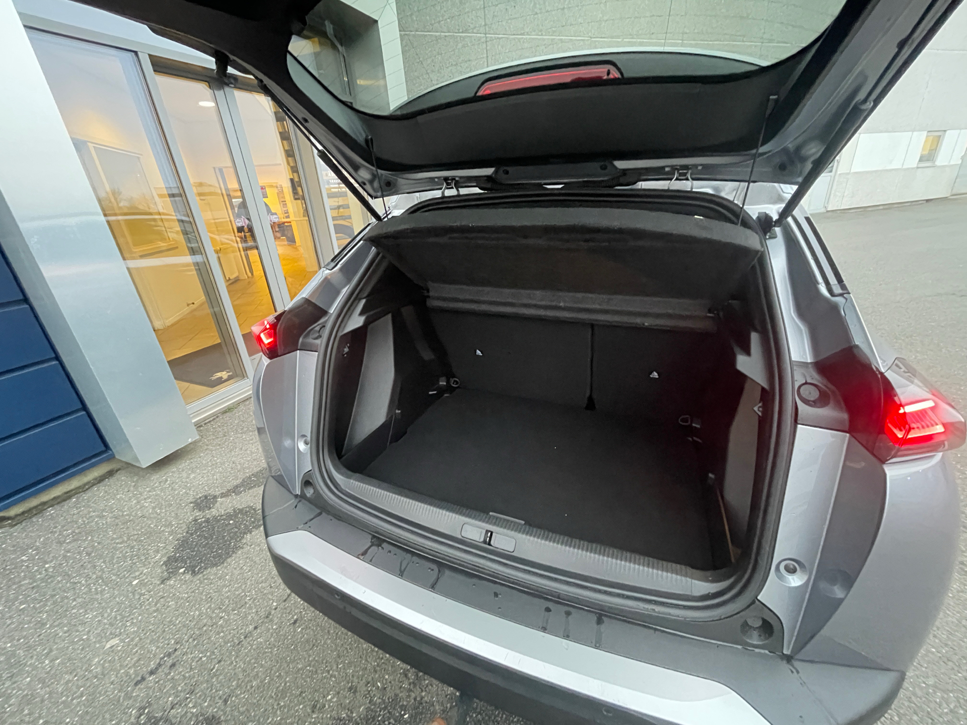 Billede af Peugeot 2008 1,2 PureTech Allure 100HK 5d 6g