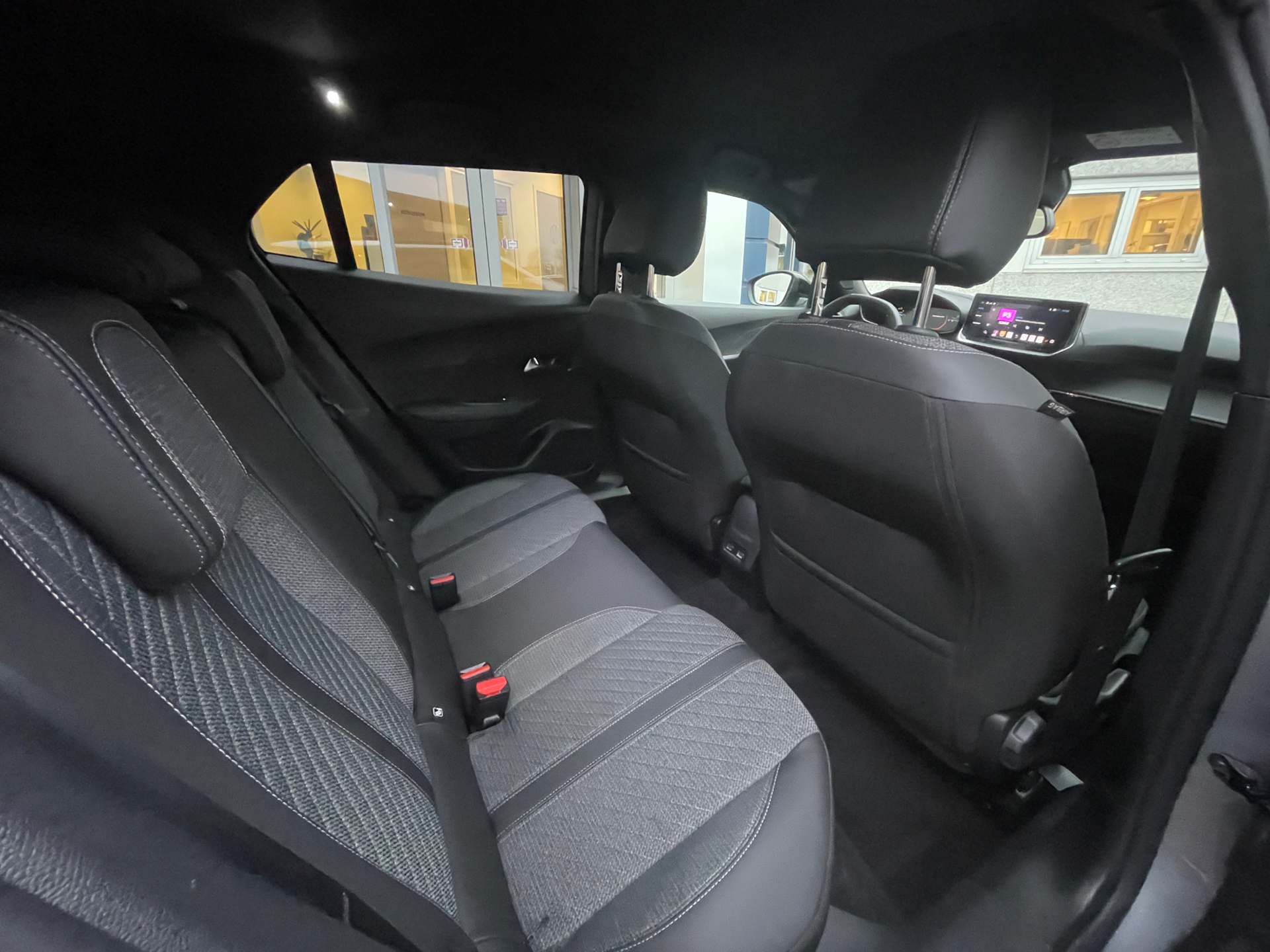 Billede af Peugeot 2008 1,2 PureTech Allure 100HK 5d 6g