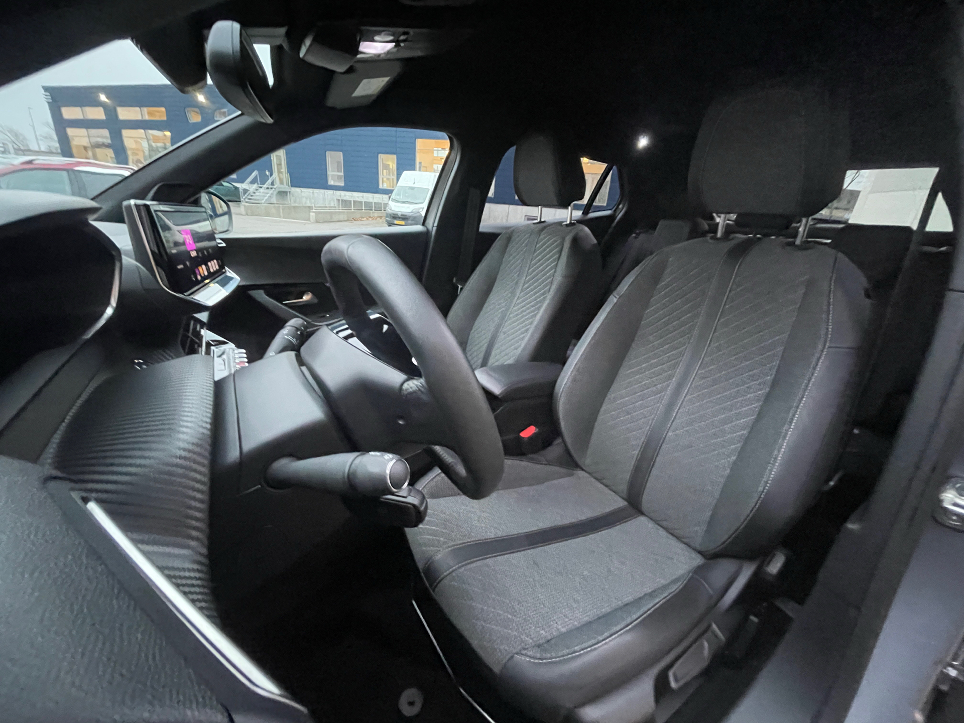 Billede af Peugeot 2008 1,2 PureTech Allure 100HK 5d 6g