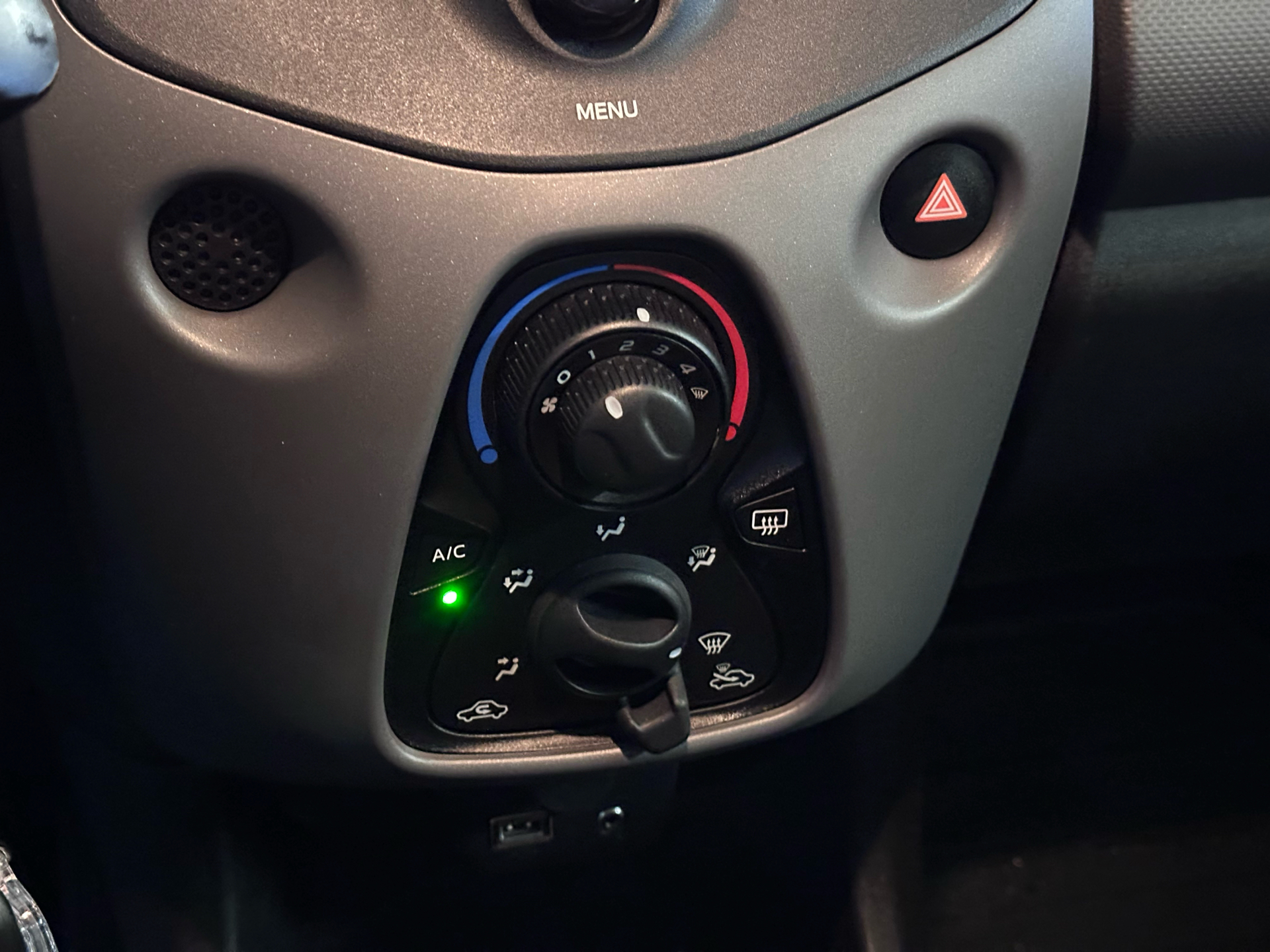 Billede af Peugeot 108 1,0 e-Vti Strike 72HK 5d