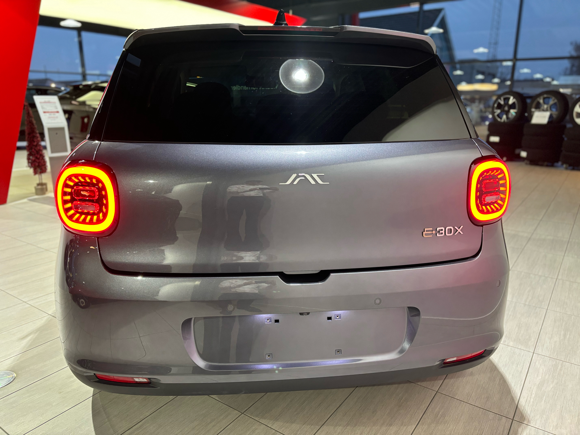 Billede af JAC JAC E30X Pure 40kWh 11kW m/Bakkamera