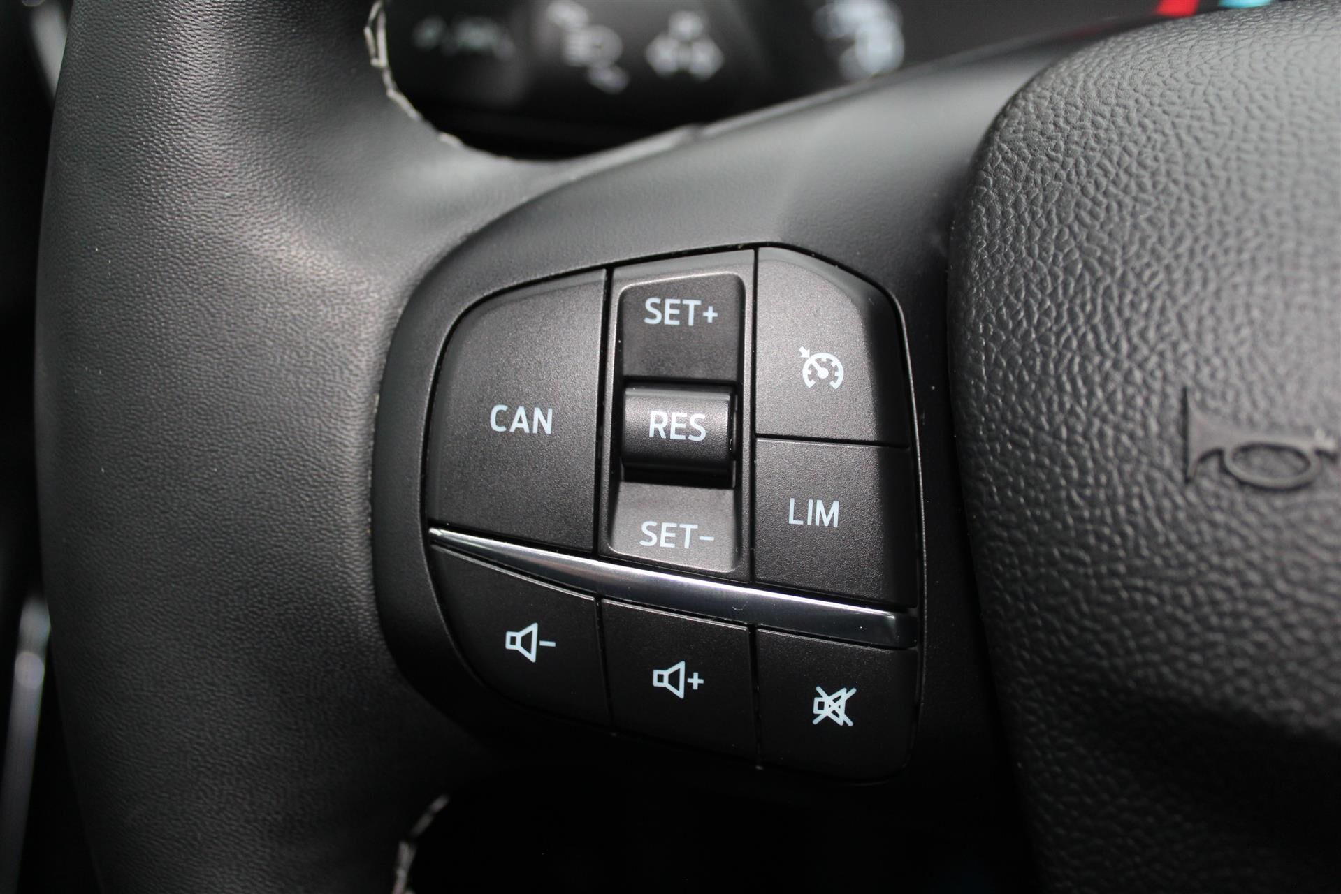 Billede af Ford Puma 1,0 EcoBoost Hybrid Titanium 125HK 5d 6g