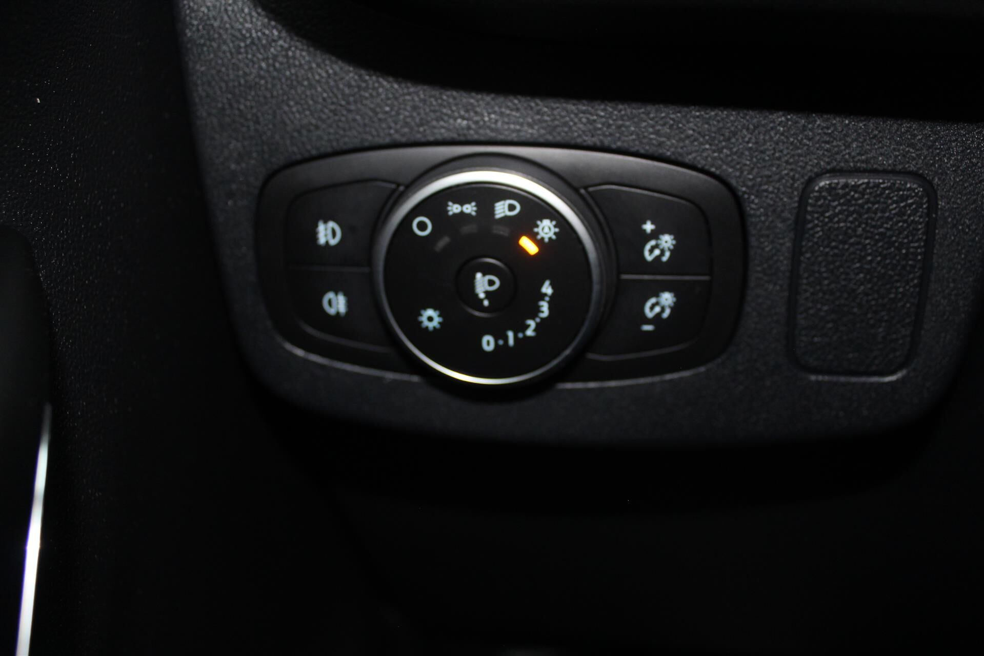 Billede af Ford Puma 1,0 EcoBoost Hybrid Titanium 125HK 5d 6g