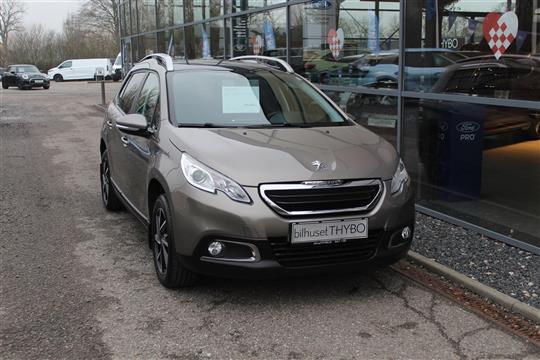 Peugeot 2008 1,2 VTi Active Sky 82HK