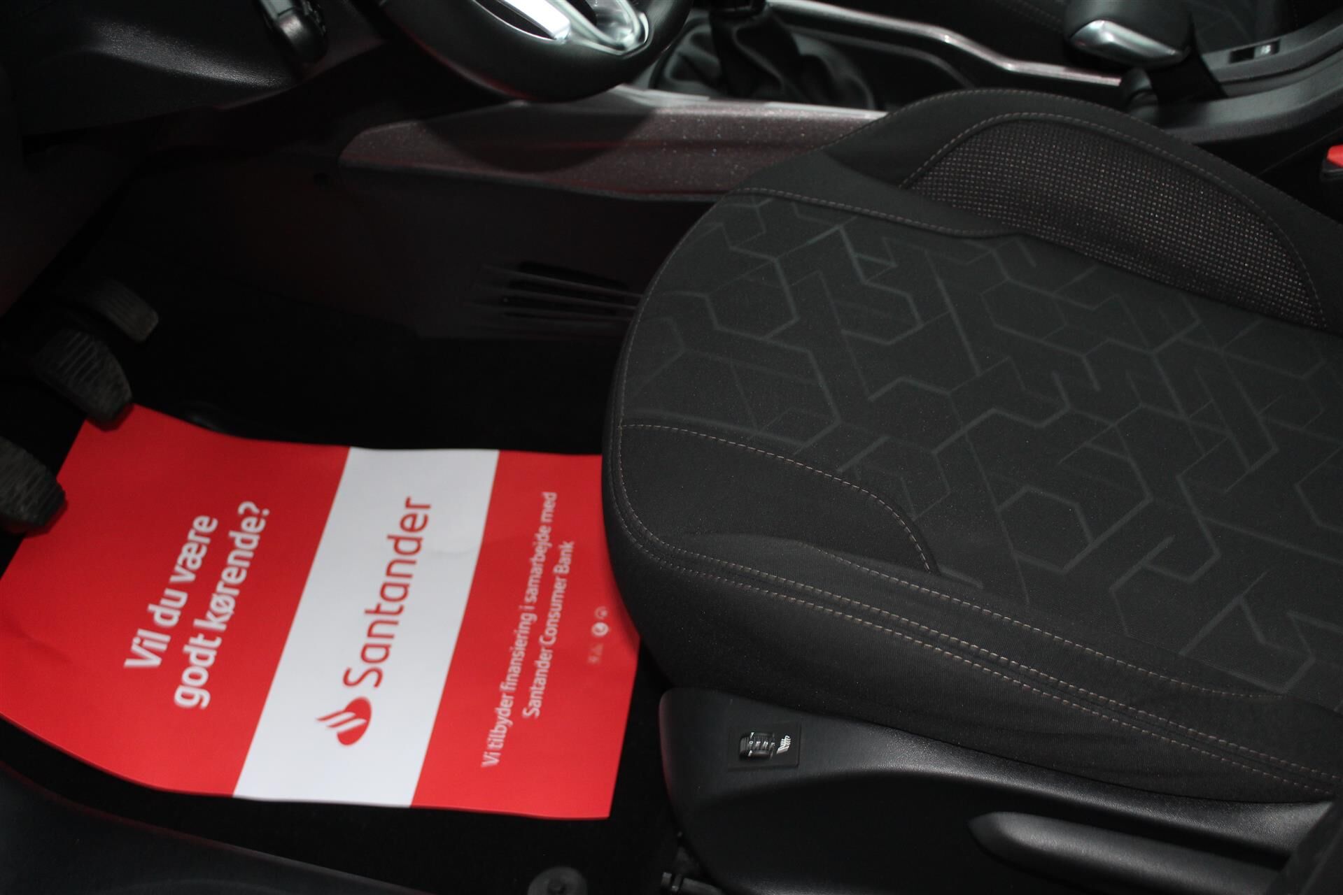 Billede af Peugeot 2008 1,2 VTi Active Sky 82HK