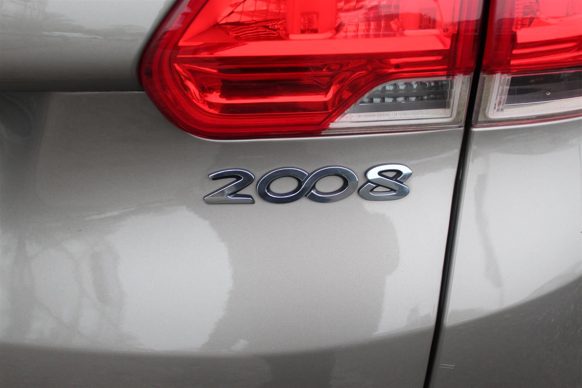 Billede af Peugeot 2008 1,2 VTi Active Sky 82HK