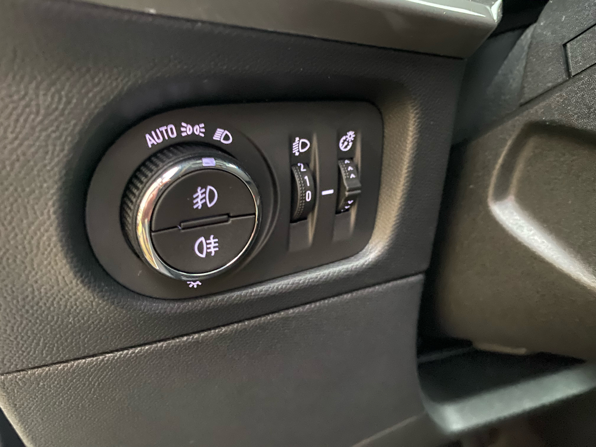 Billede af Opel Mokka-e EL Elegance 136HK 5d Aut.