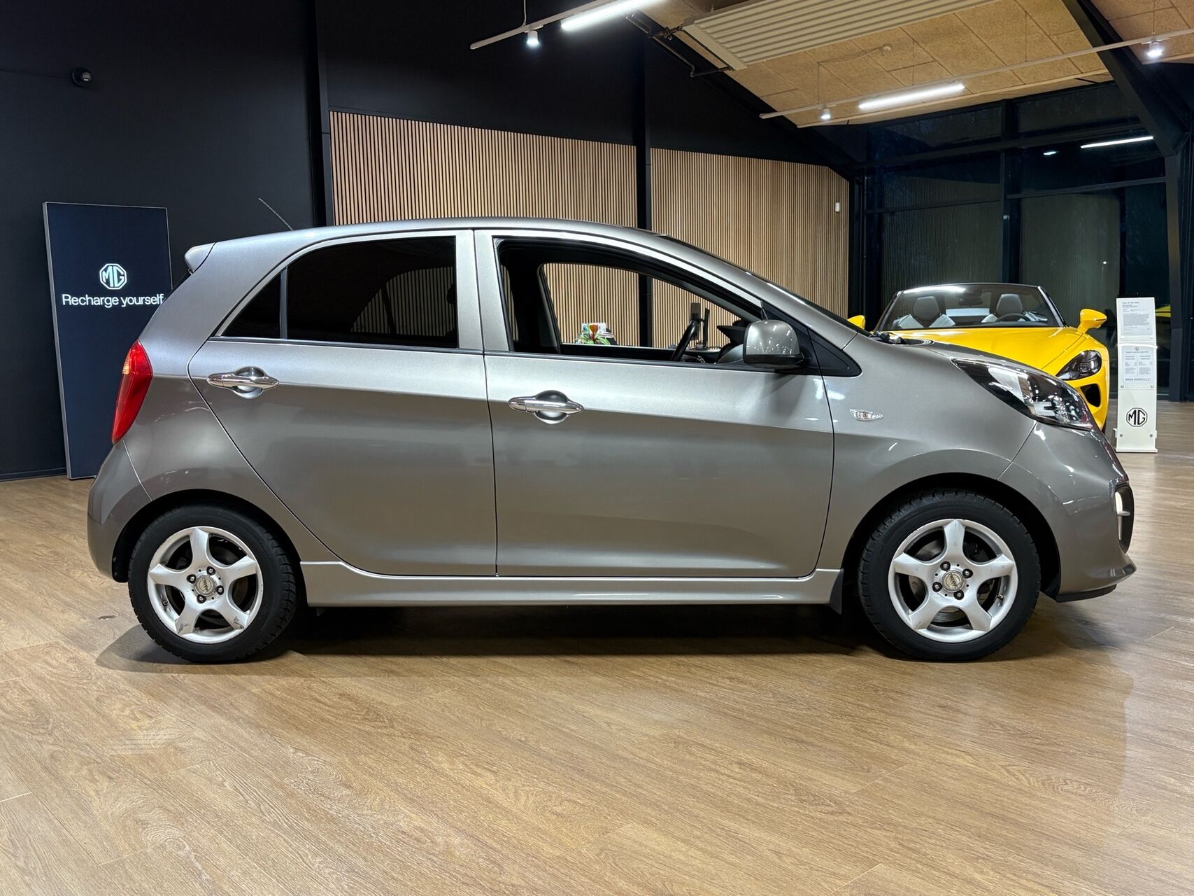 Billede af Kia Picanto 1,0 Sport 69HK 5d