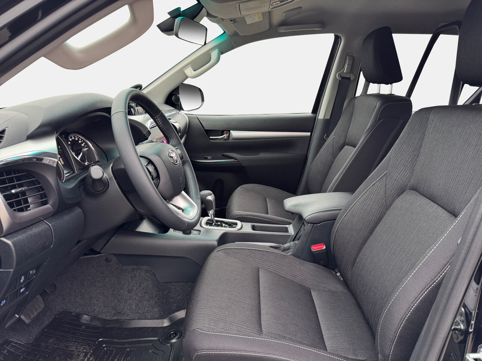 Billede af Toyota HiLux Dobb.Kab. 2,8 D-4D T3 AWD 204HK DobKab Aut.