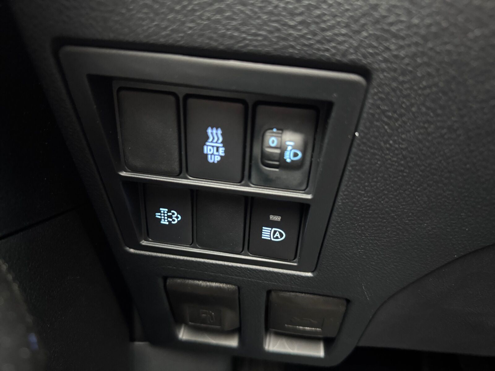 Billede af Toyota HiLux Dobb.Kab. 2,8 D-4D T3 AWD 204HK DobKab Aut.