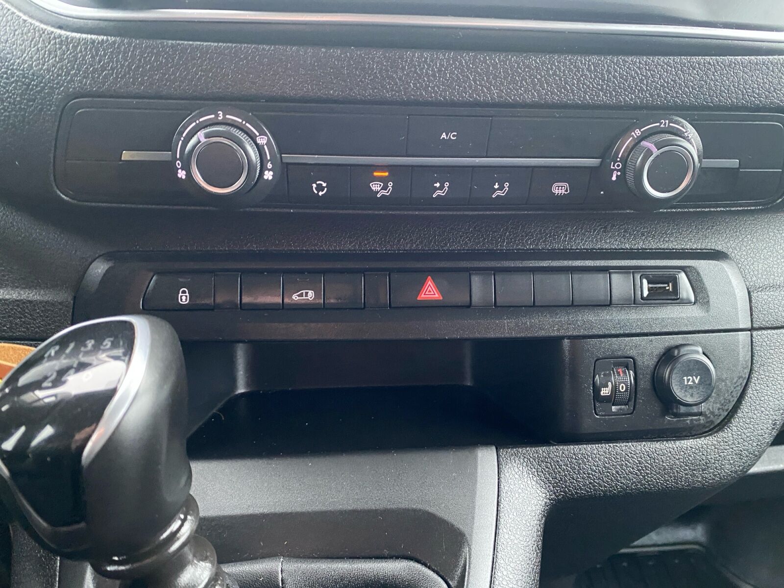 Billede af Toyota Proace Medium 2,0 D Comfort Master 144HK Van 6g