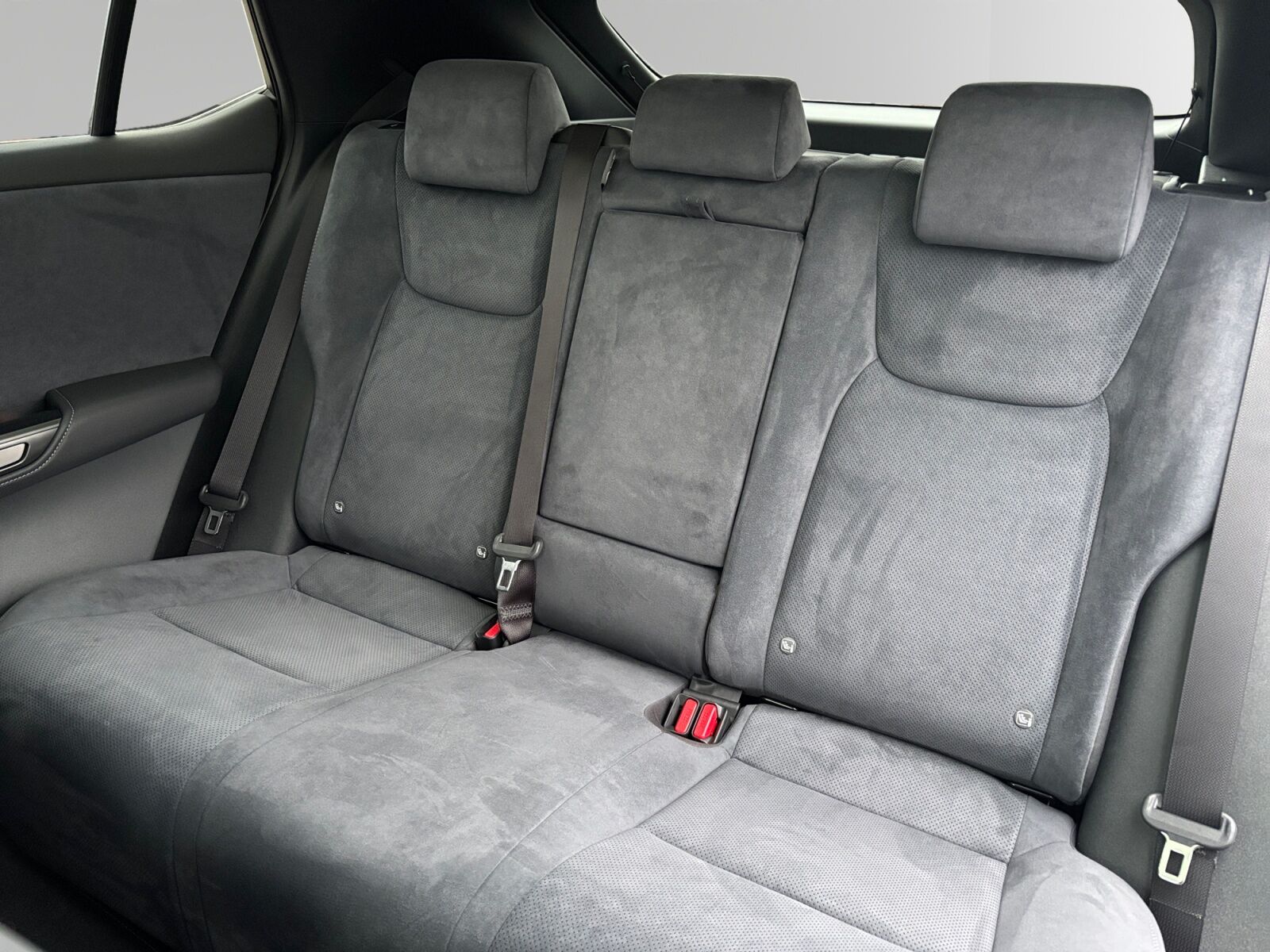 Billede af Lexus RZ 450e EL Luxury Direct4 313HK 4d Aut.