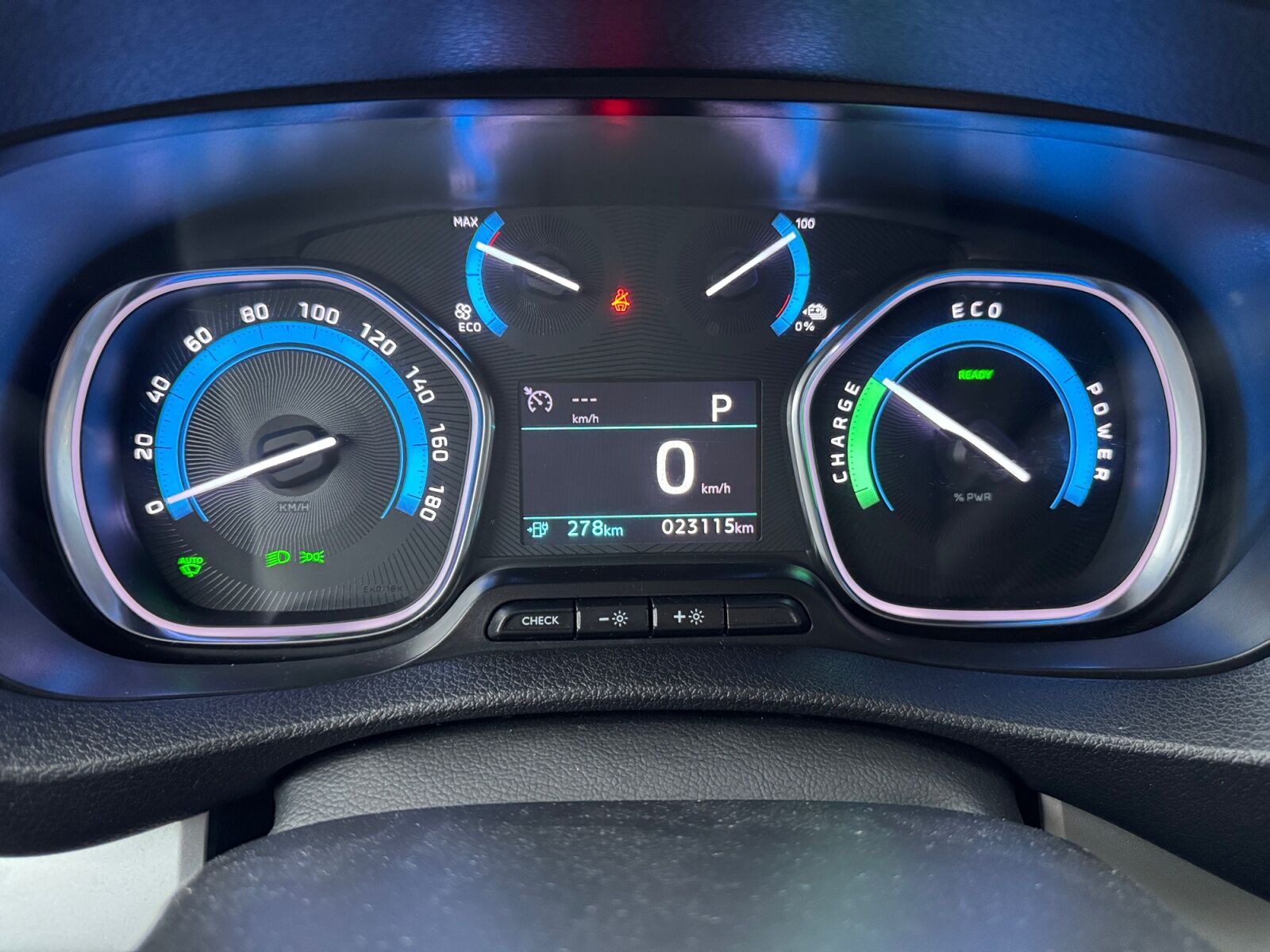 Billede af Toyota Proace Verso Electric Long EL Shuttle To skydedøre 136HK Aut.