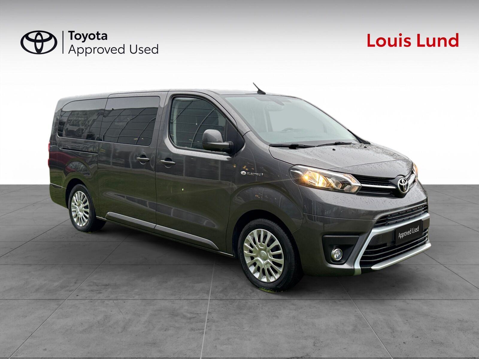 Billede af Toyota Proace Verso Electric Long EL Shuttle To skydedøre 136HK Aut.