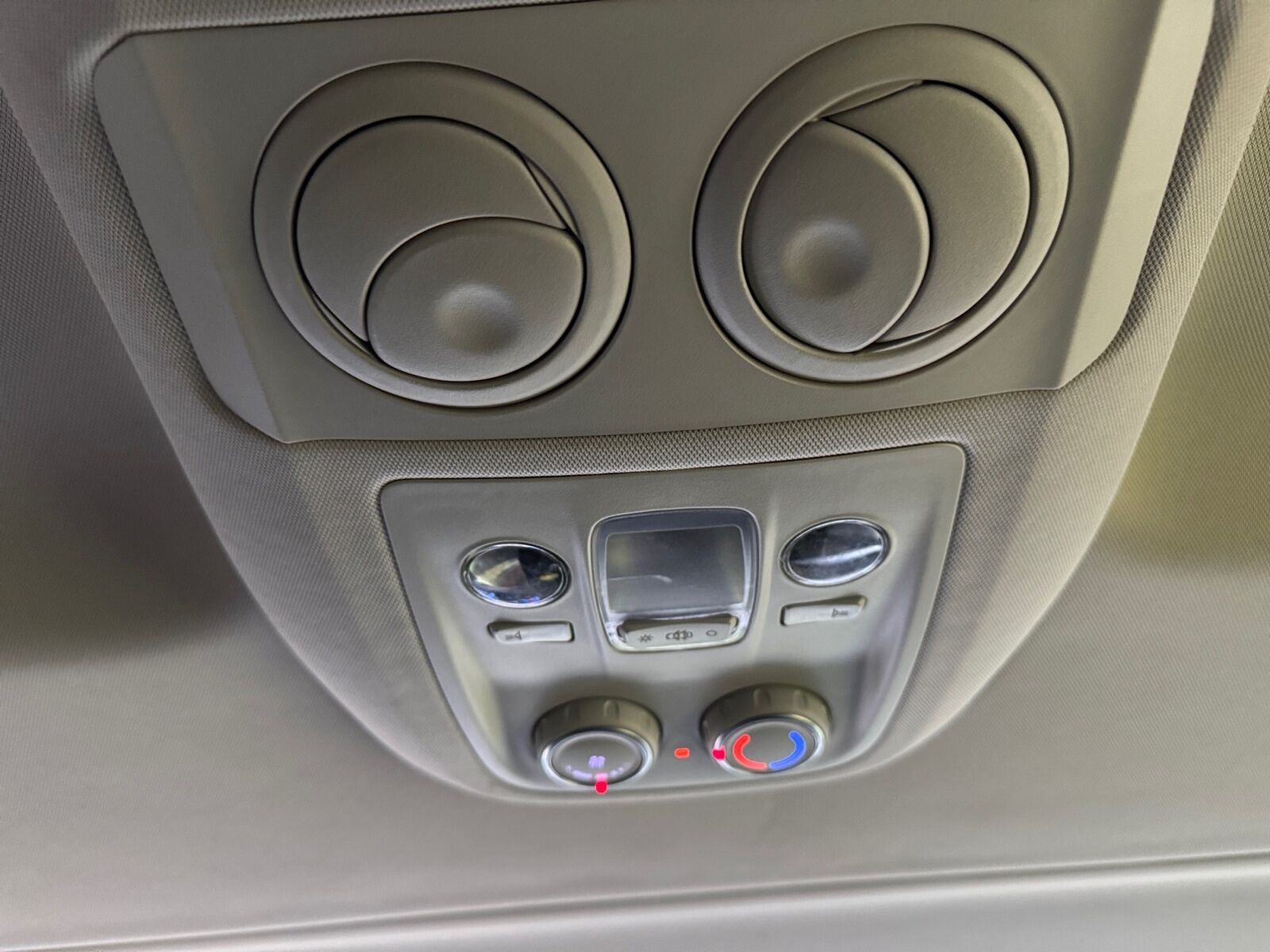 Billede af Toyota Proace Verso Electric Long EL Shuttle To skydedøre 136HK Aut.