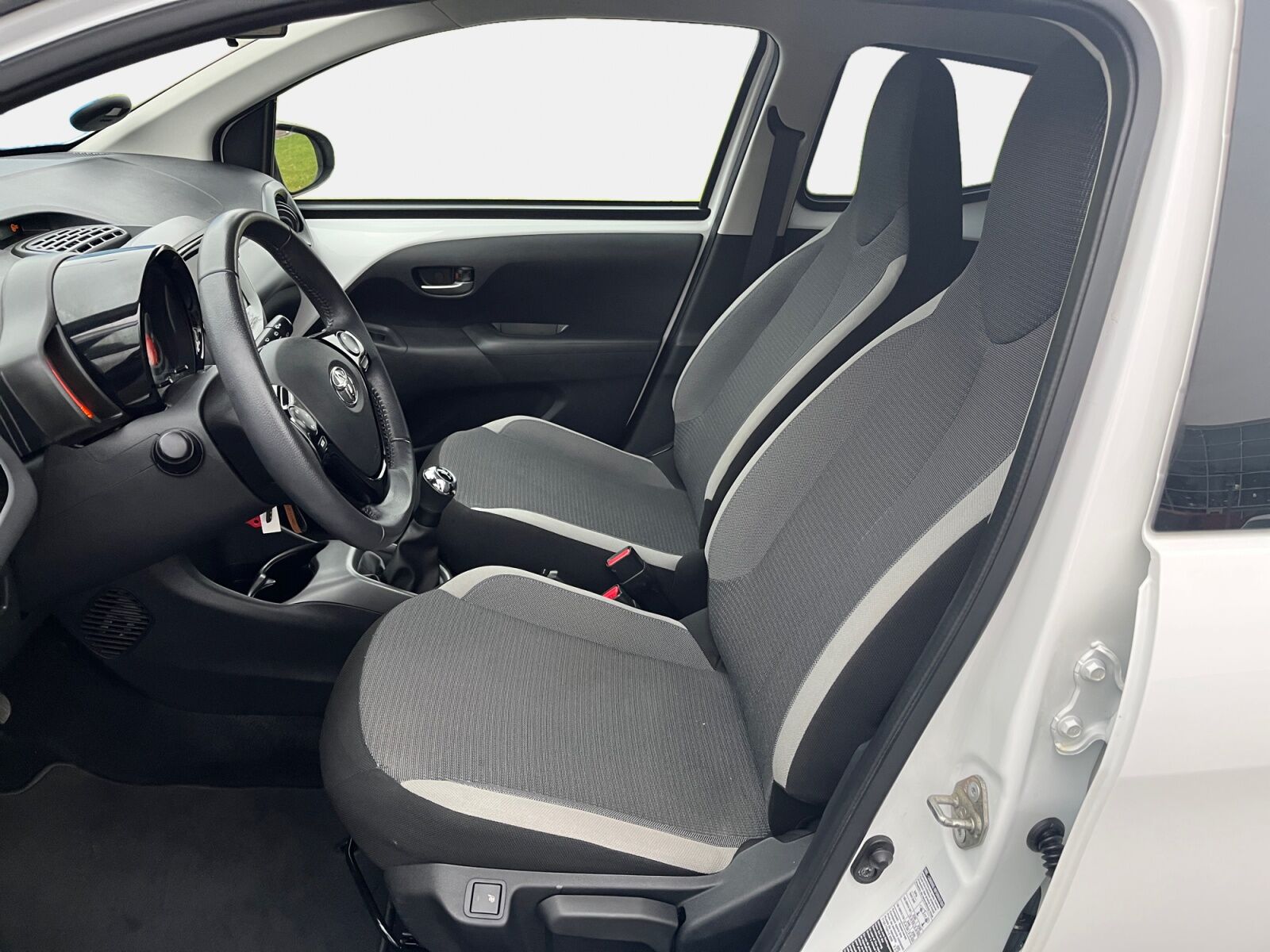 Billede af Toyota Aygo 1,0 VVT-I X-Press 72HK 5d