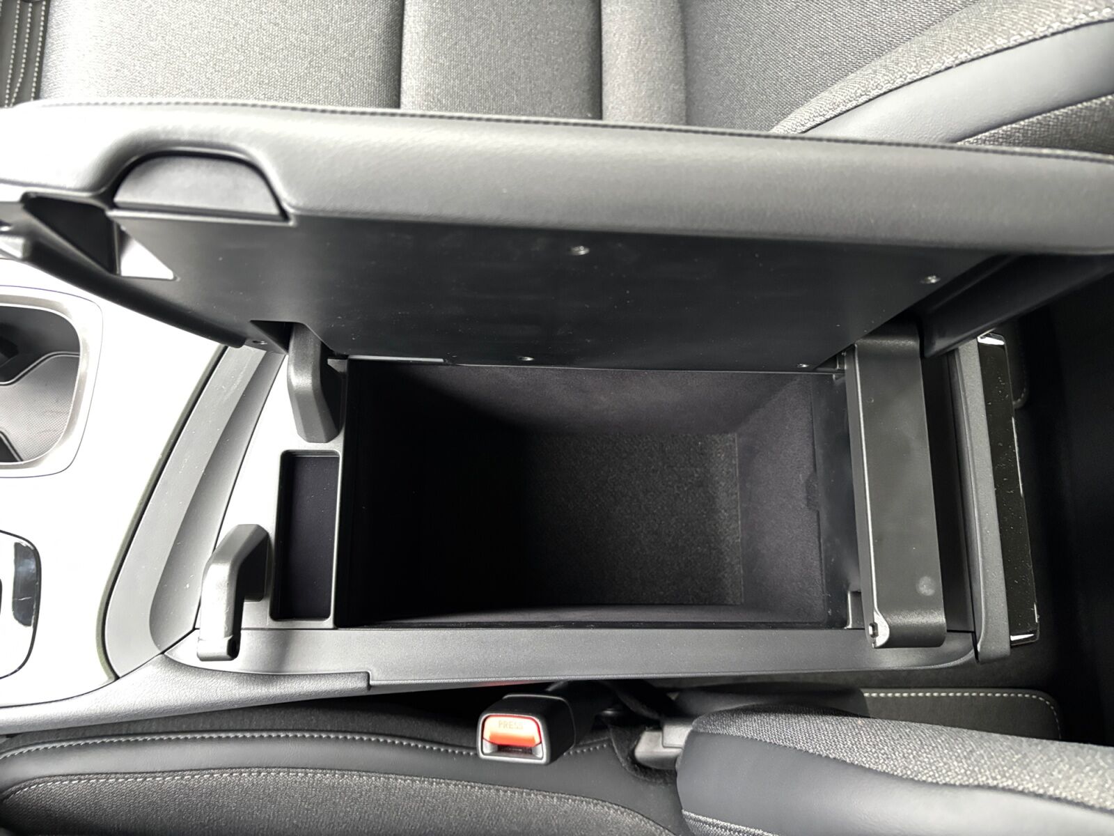 Billede af Lexus RZ 300e EL Comfort 204HK 4d Aut.