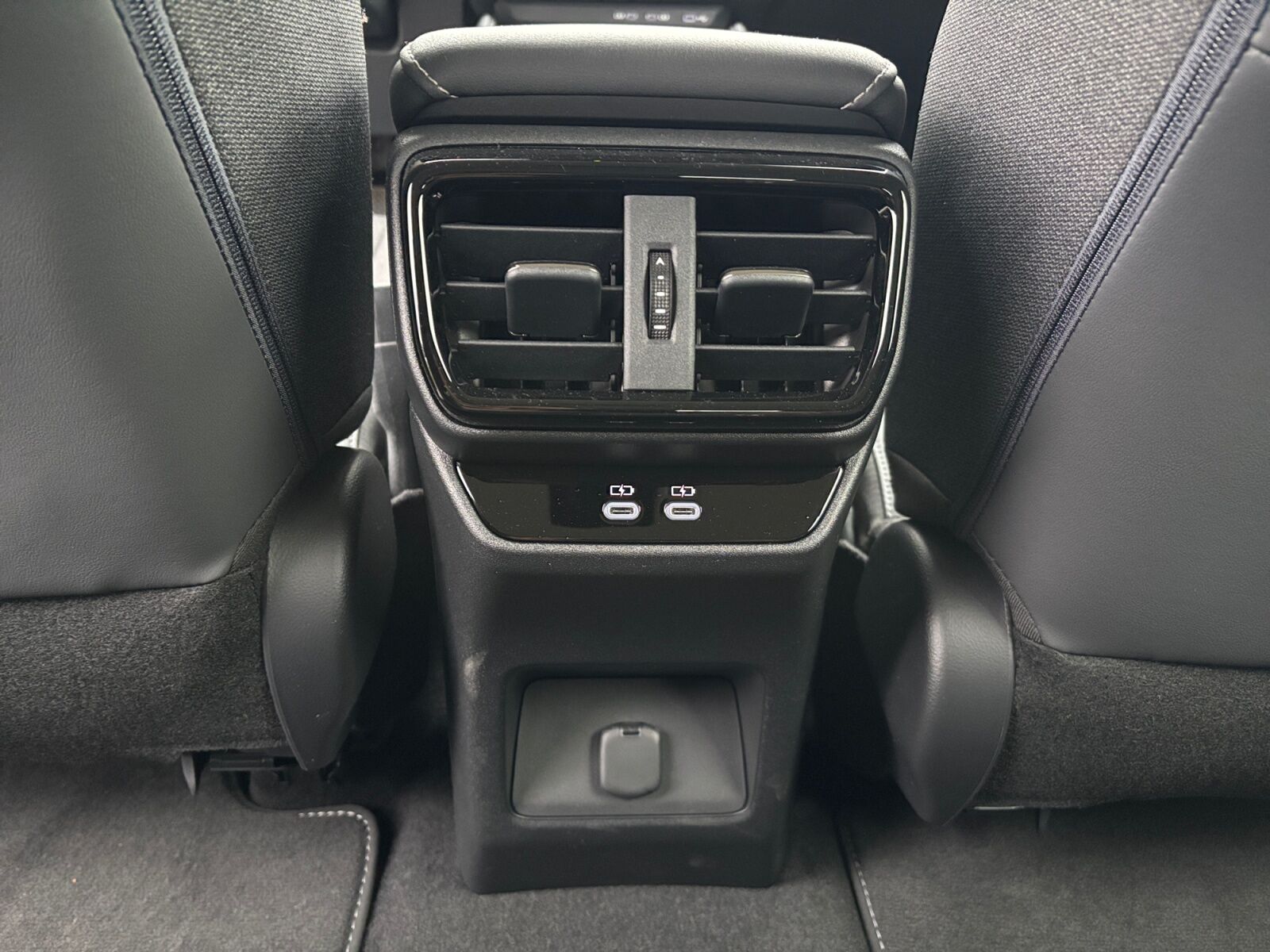 Billede af Lexus RZ 300e EL Comfort 204HK 4d Aut.