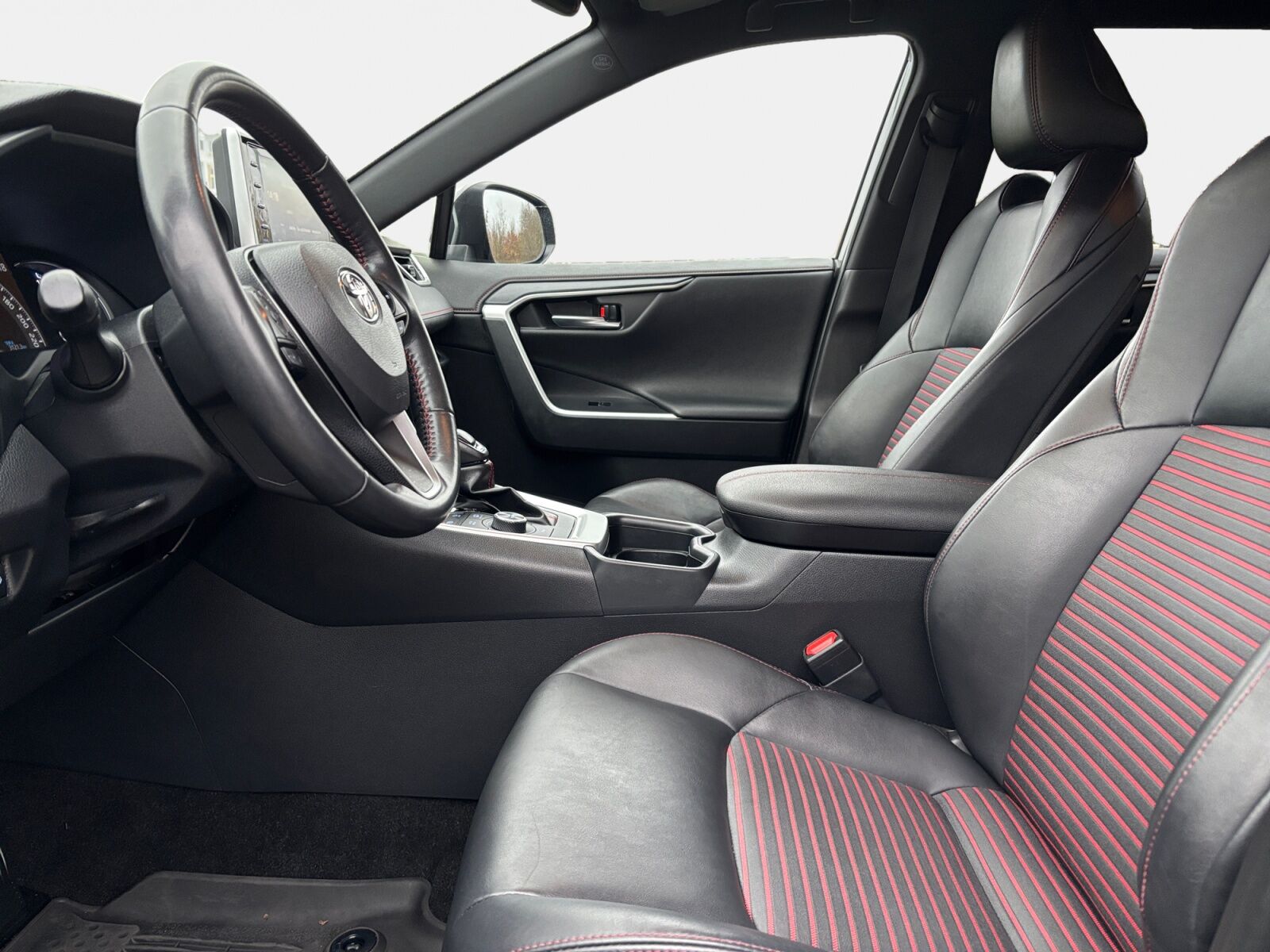 Billede af Toyota RAV4 Plug-in 2,5 Plugin-hybrid H3 Comfort AWD 306HK 5d 6g Aut.