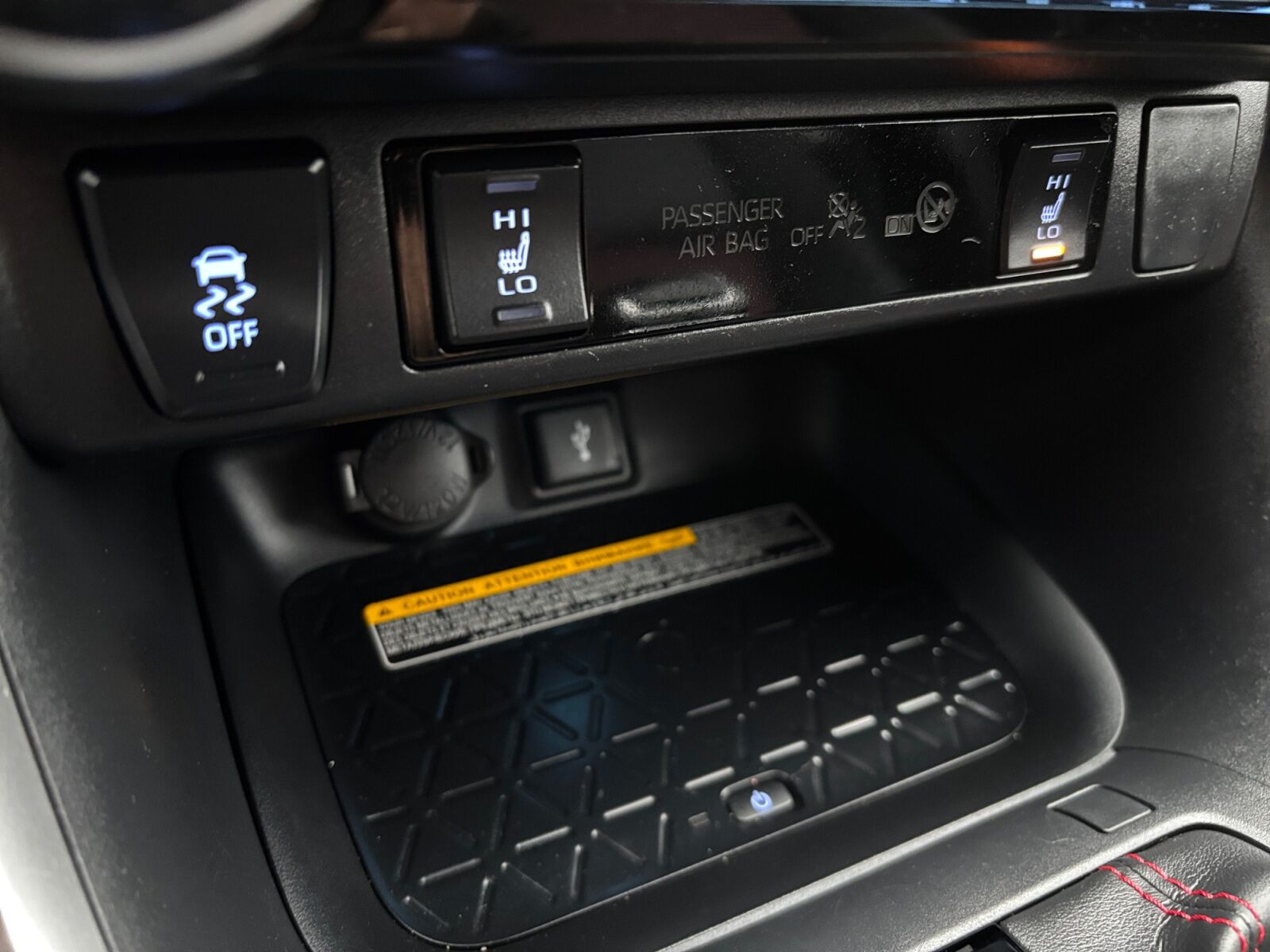 Billede af Toyota RAV4 Plug-in 2,5 Plugin-hybrid H3 Comfort AWD 306HK 5d 6g Aut.