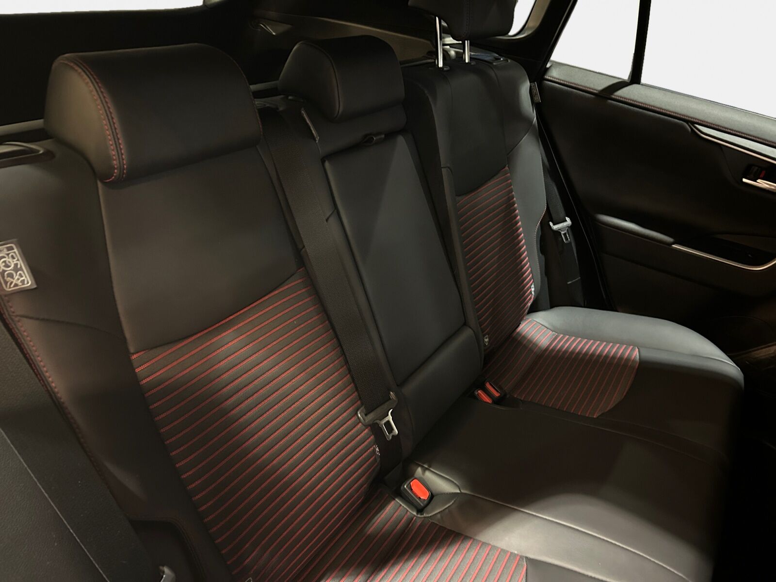 Billede af Toyota RAV4 Plug-in 2,5 Plugin-hybrid Active Comfort AWD 306HK 5d 6g Aut.