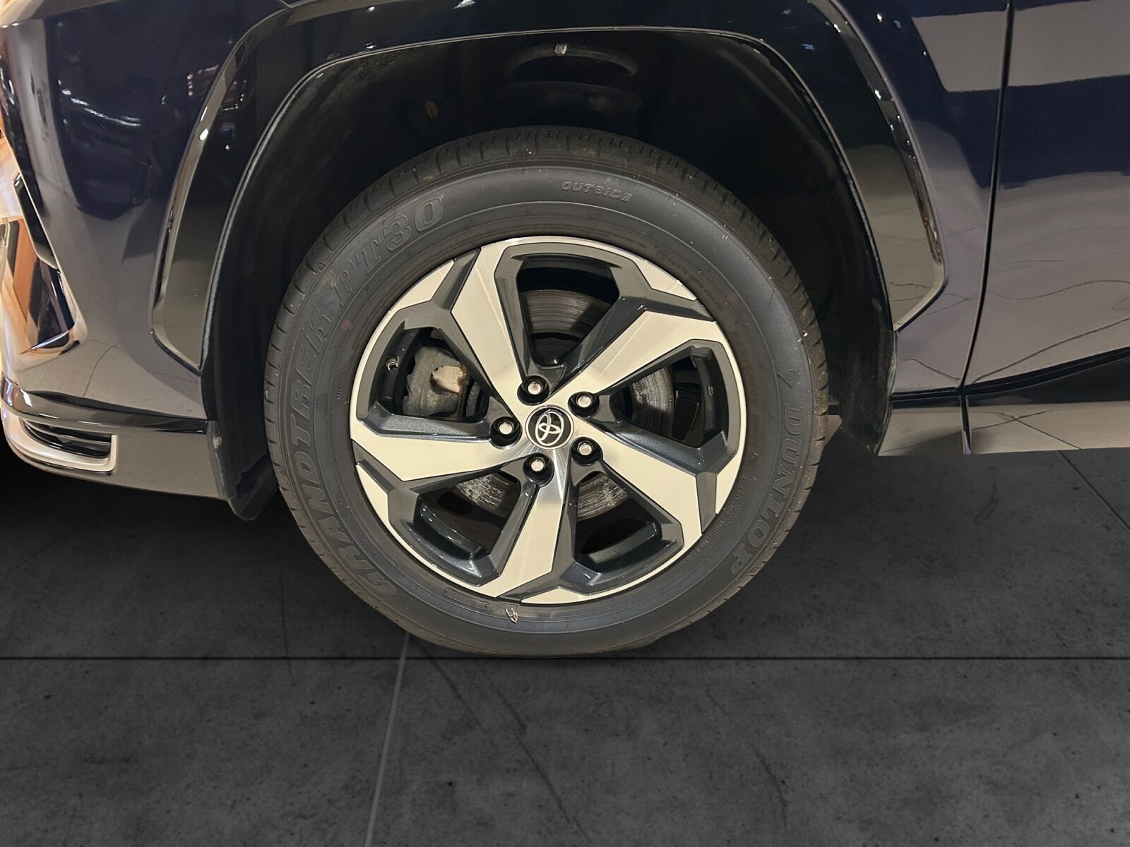 Billede af Toyota RAV4 Plug-in 2,5 Plugin-hybrid Active Comfort AWD 306HK 5d 6g Aut.