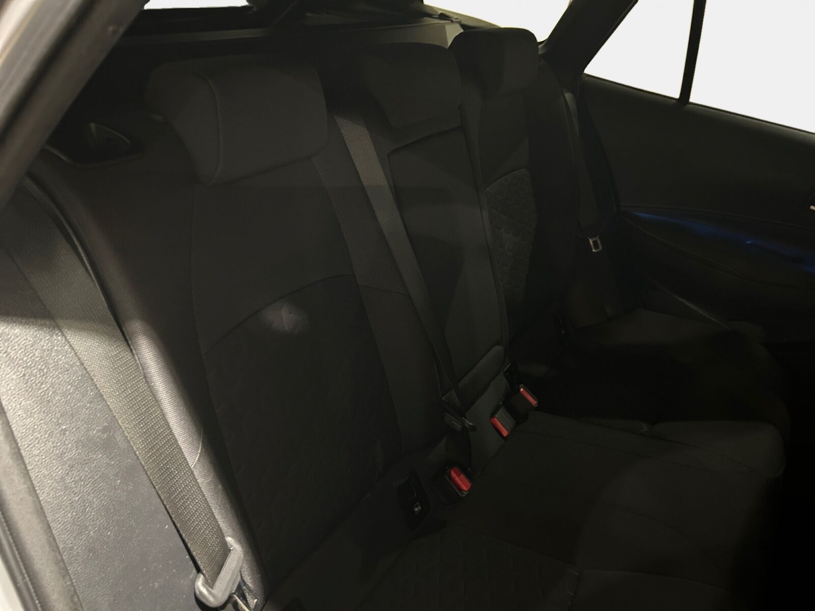 Billede af Toyota Corolla Touring Sports 1,8 Hybrid Active Smart E-CVT 122HK Stc Trinl. Gear