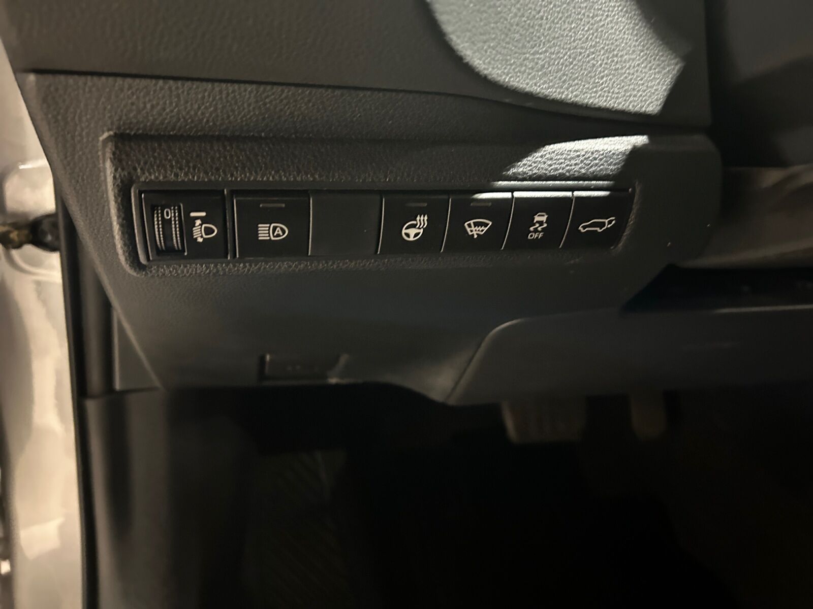 Billede af Toyota Corolla Touring Sports 1,8 Hybrid Active Smart E-CVT 122HK Stc Trinl. Gear