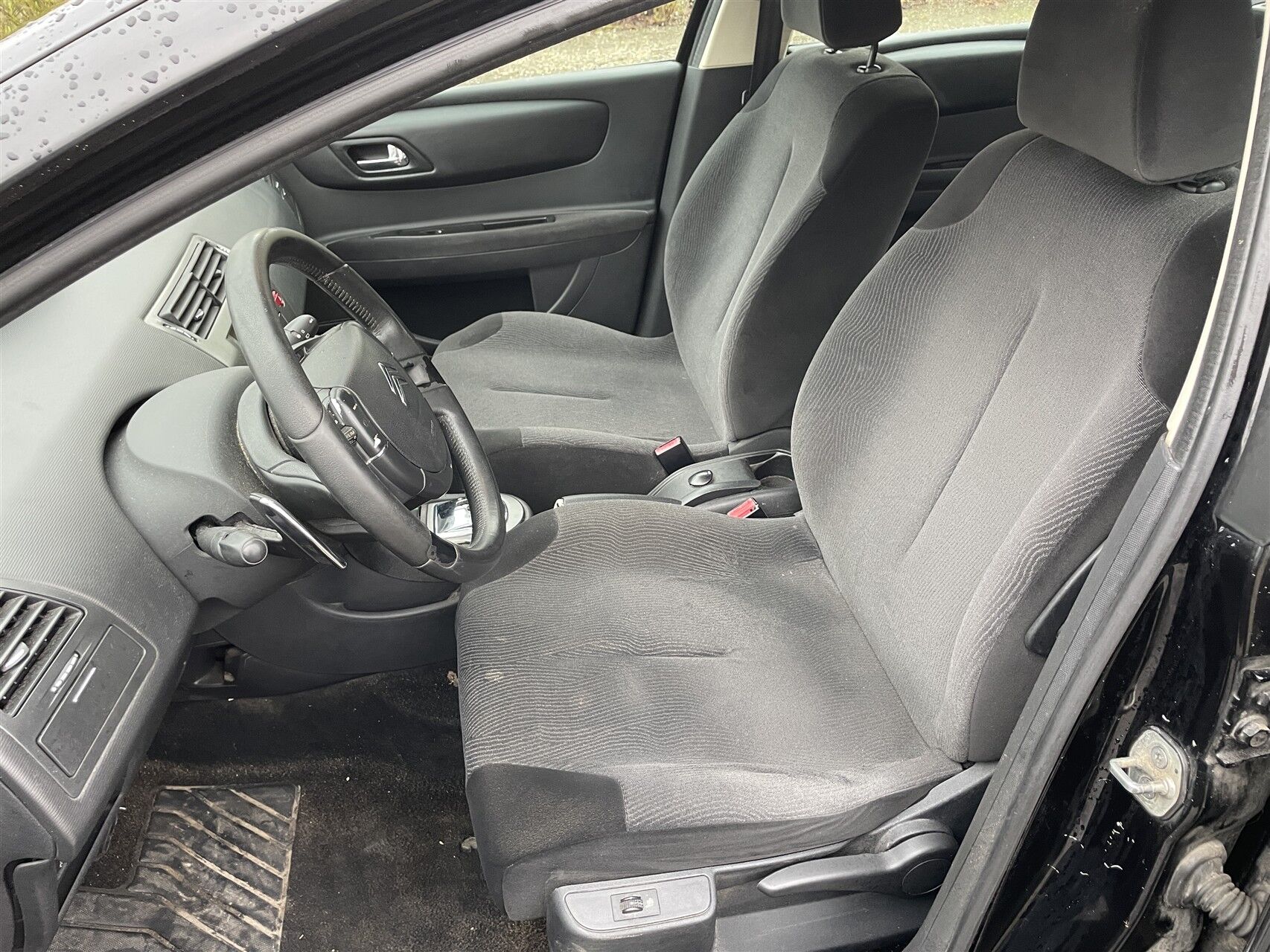 Billede af Citroën C4 1,6 HDi FAP SX E6G 110HK 5d 6g Aut.