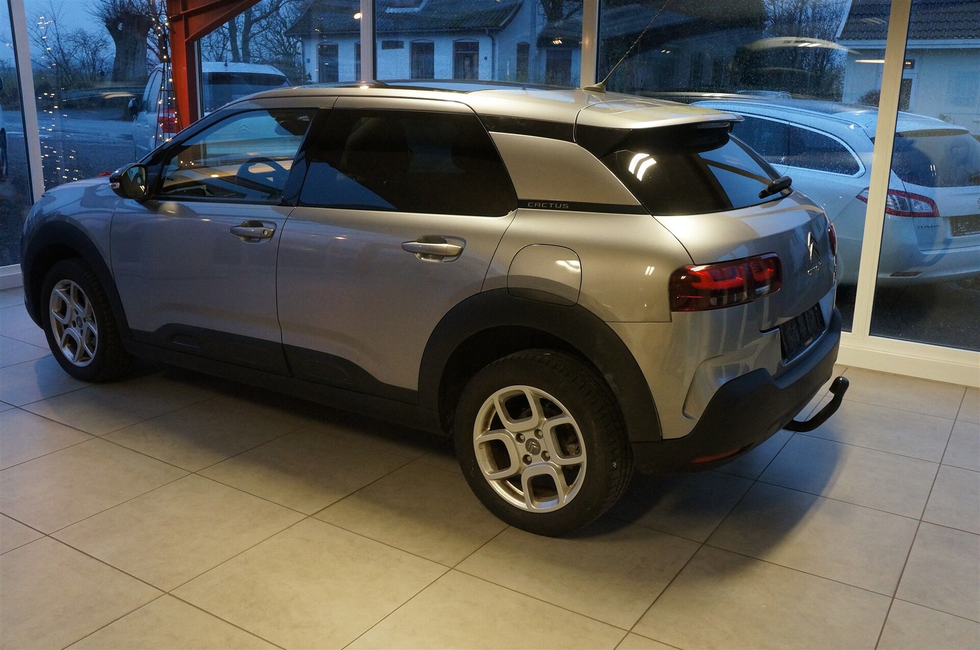 Billede af Citroën C4 Cactus 1,2 PureTech Skyline EAT6 110HK 5d 6g Aut.