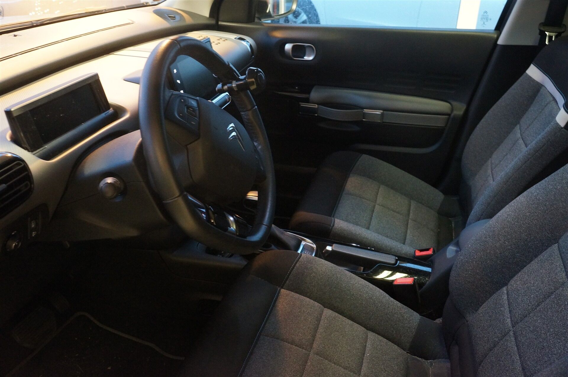 Billede af Citroën C4 Cactus 1,2 PureTech Skyline EAT6 110HK 5d 6g Aut.