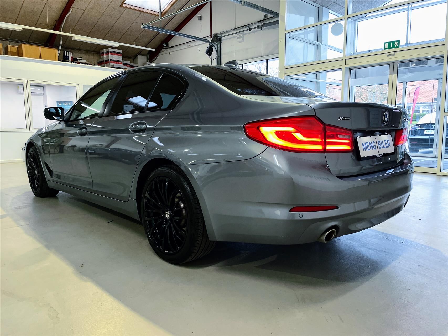 Billede af BMW 520d 2,0 D XDrive Steptronic 190HK 8g Aut.