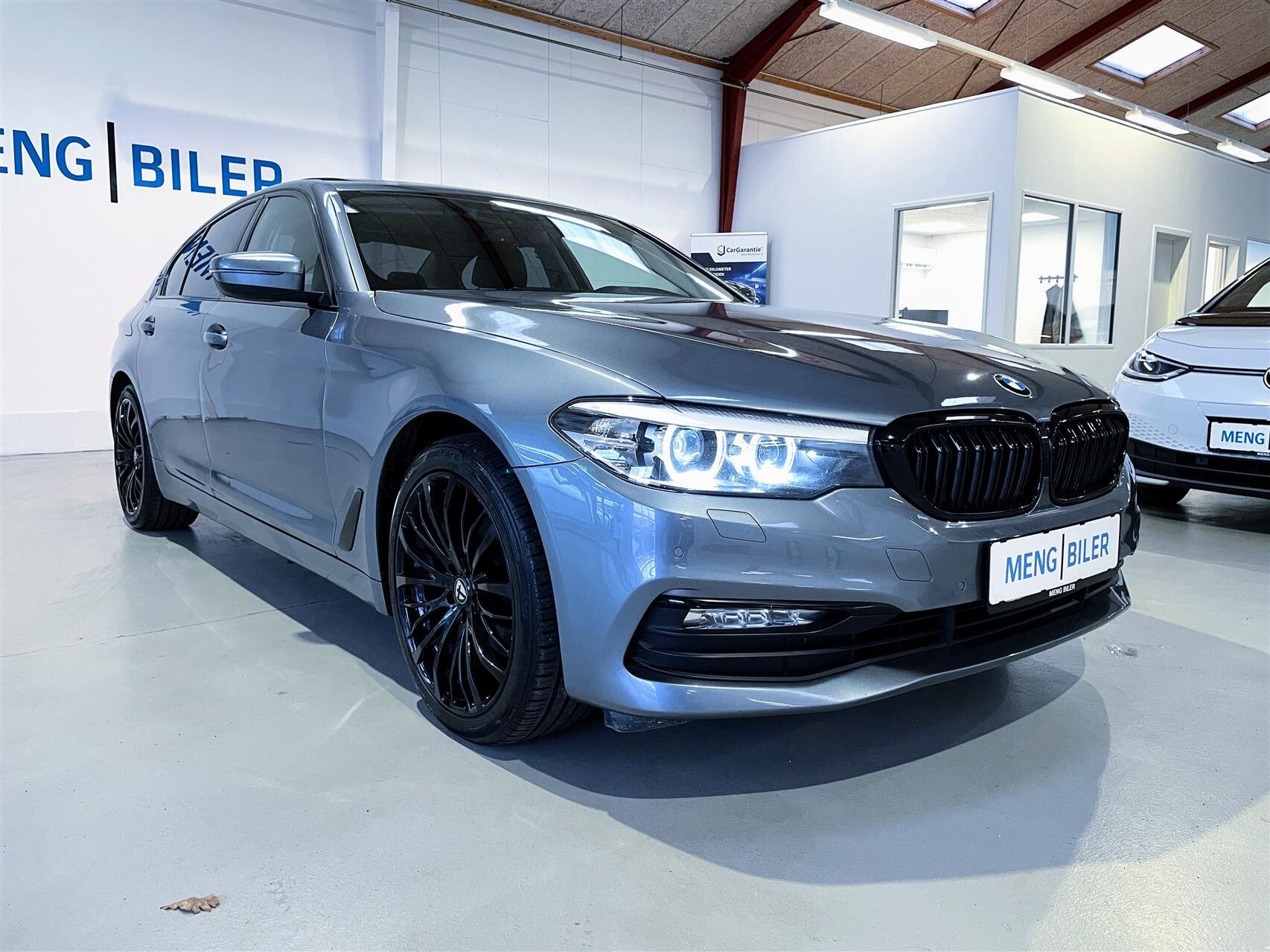 Billede af BMW 520d 2,0 D XDrive Steptronic 190HK 8g Aut.