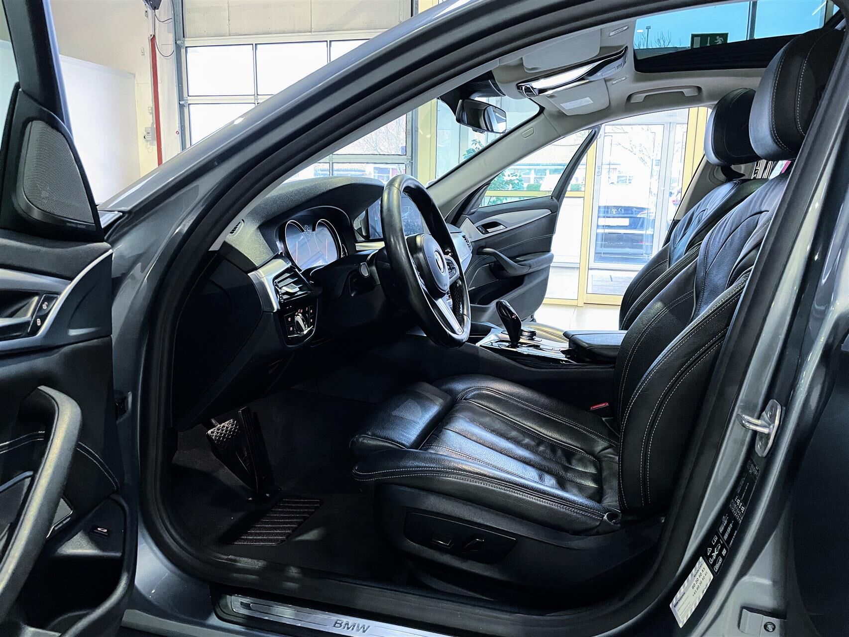 Billede af BMW 520d 2,0 D XDrive Steptronic 190HK 8g Aut.