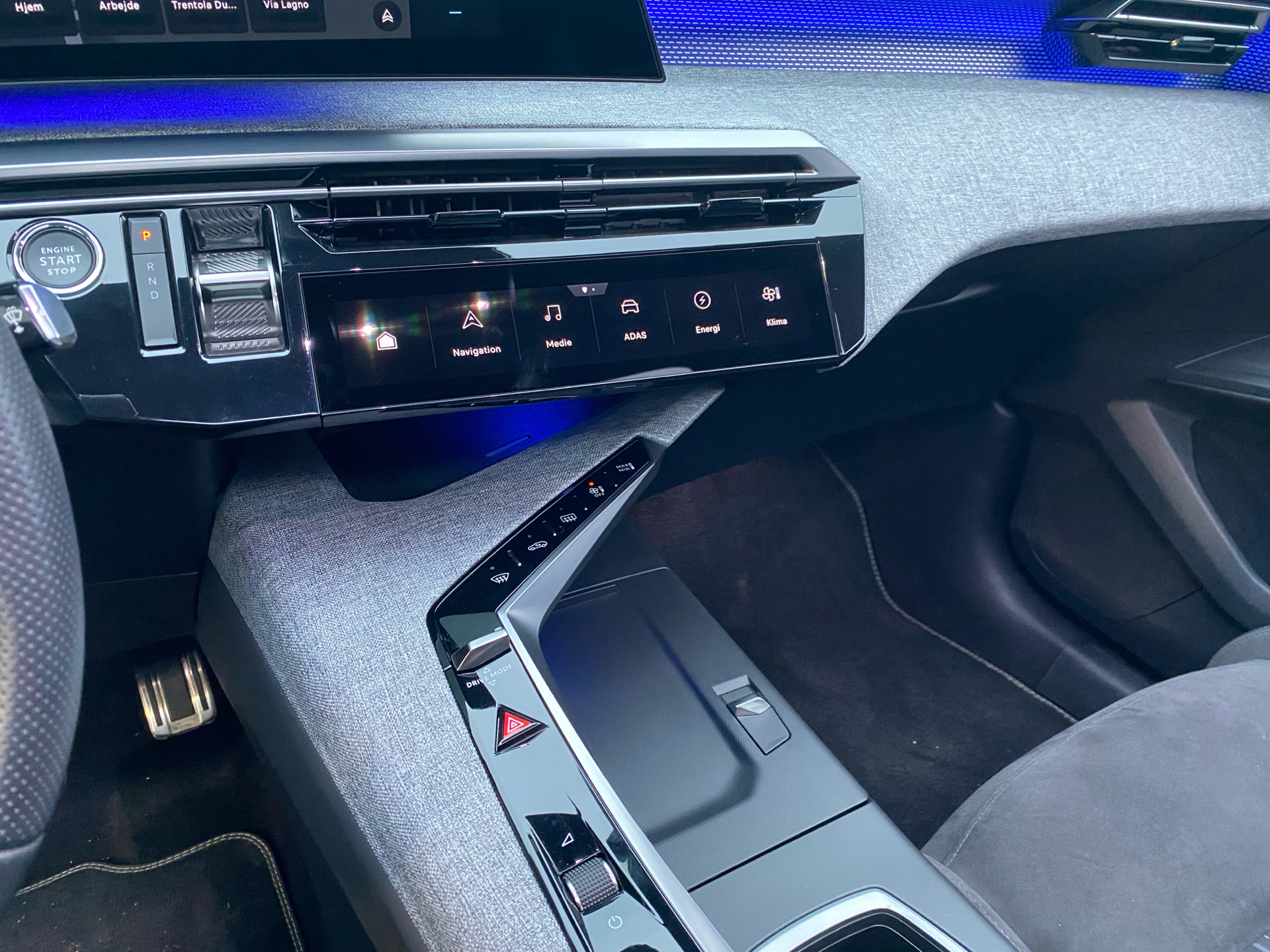 Billede af Peugeot e-3008 EL GT Pack 210HK 5d Aut.