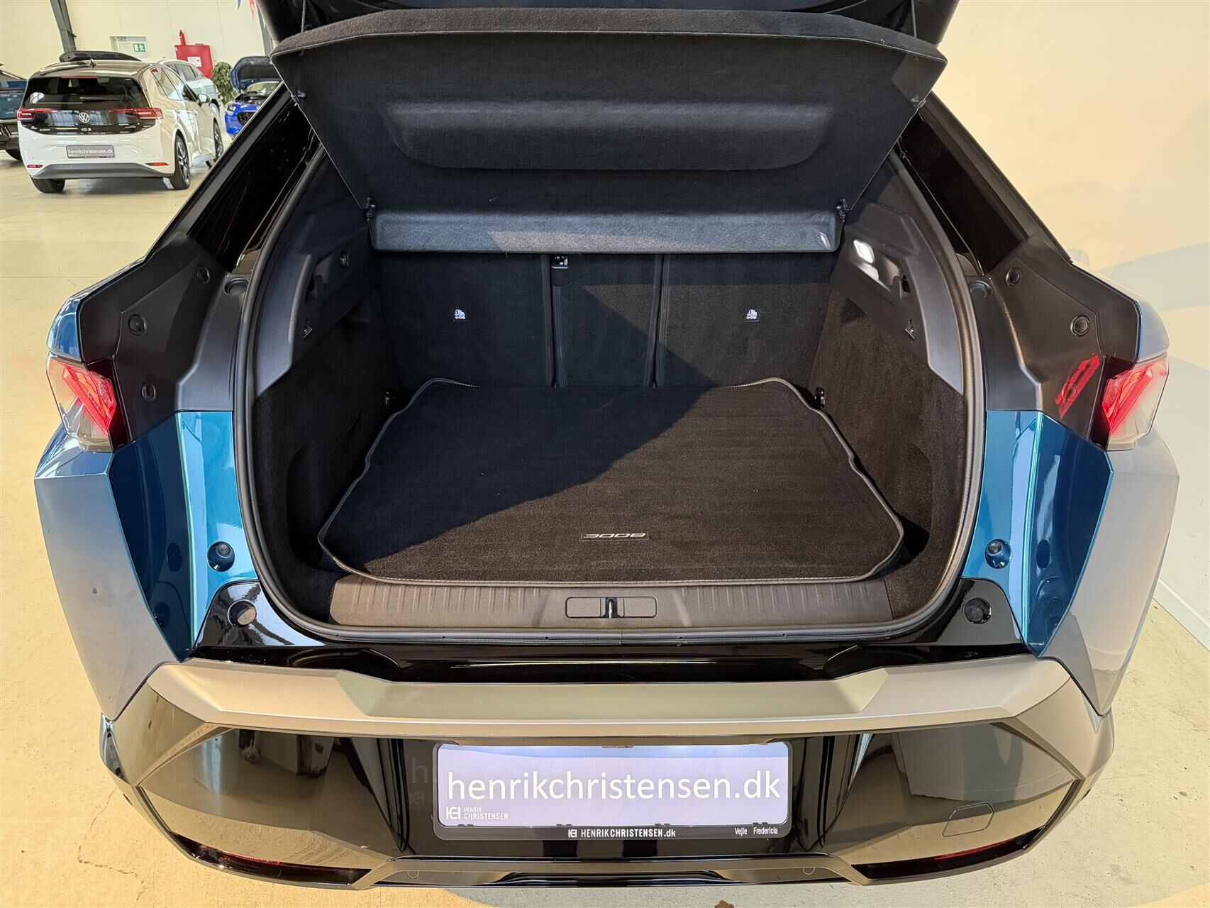 Billede af Peugeot e-3008 EL GT Pack 210HK 5d Aut.