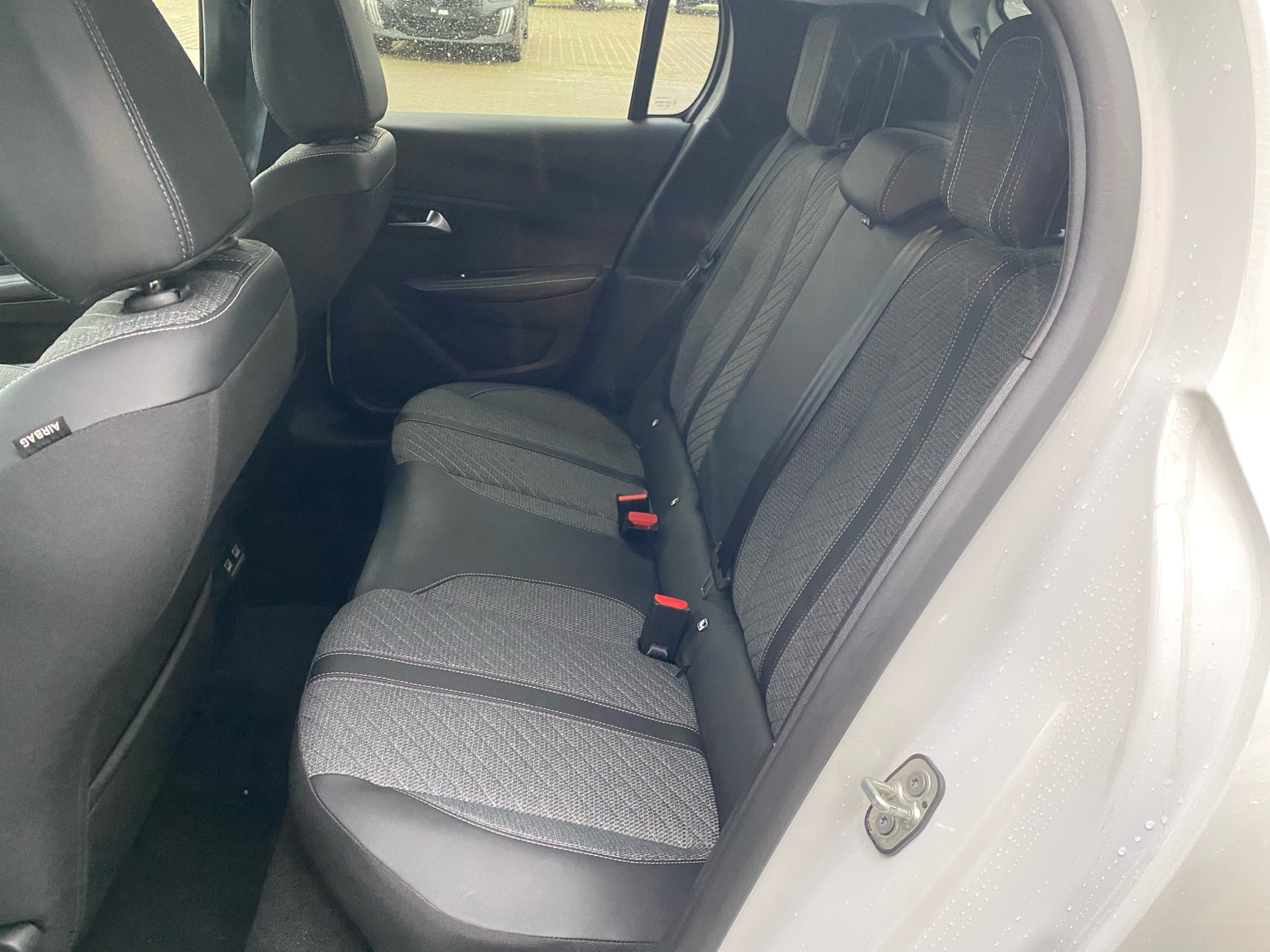 Billede af Peugeot e-208 EL Allure 136HK 5d Aut.