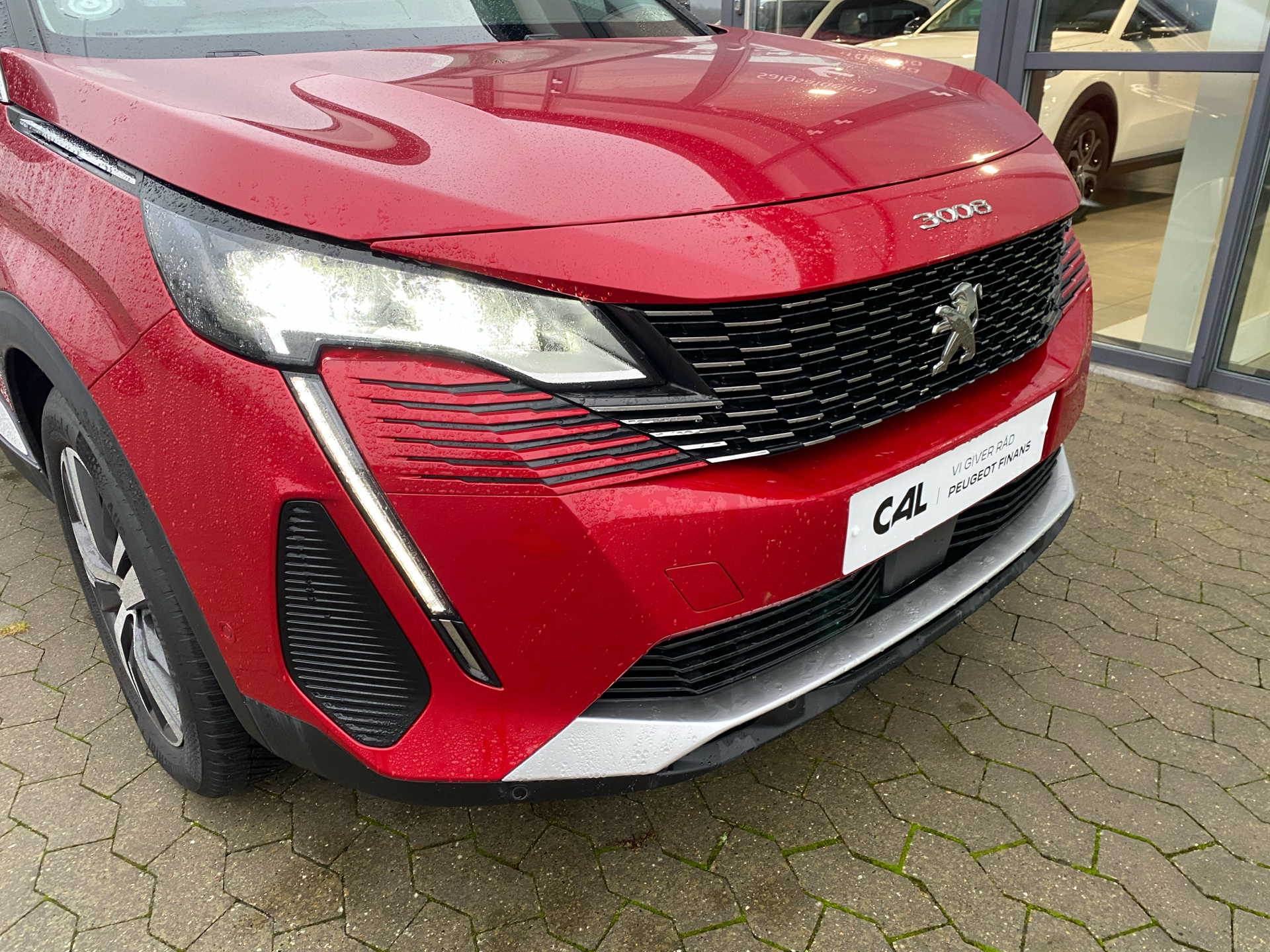 Billede af Peugeot 3008 1,6 PureTech  Plugin-hybrid First Selection EAT8 225HK 5d 8g Aut.