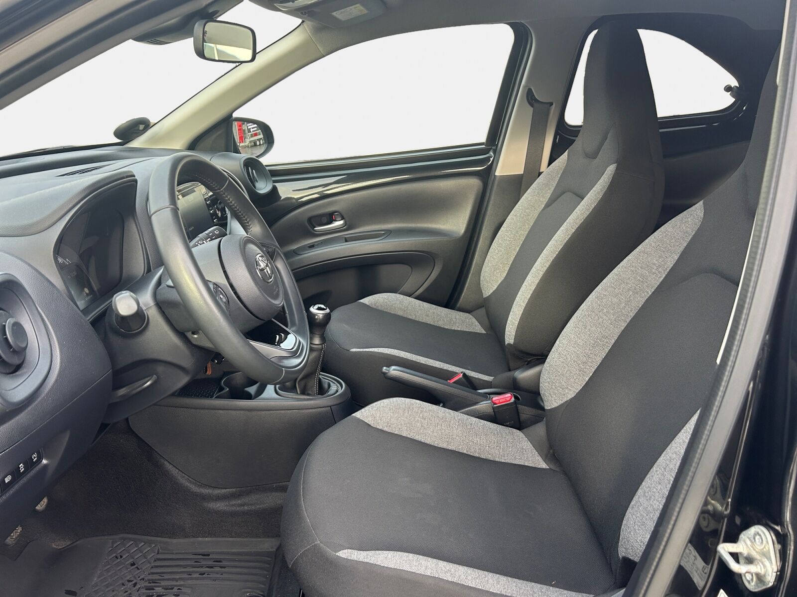 Billede af Toyota Aygo X 1,0 VVT-I Active 72HK 5d