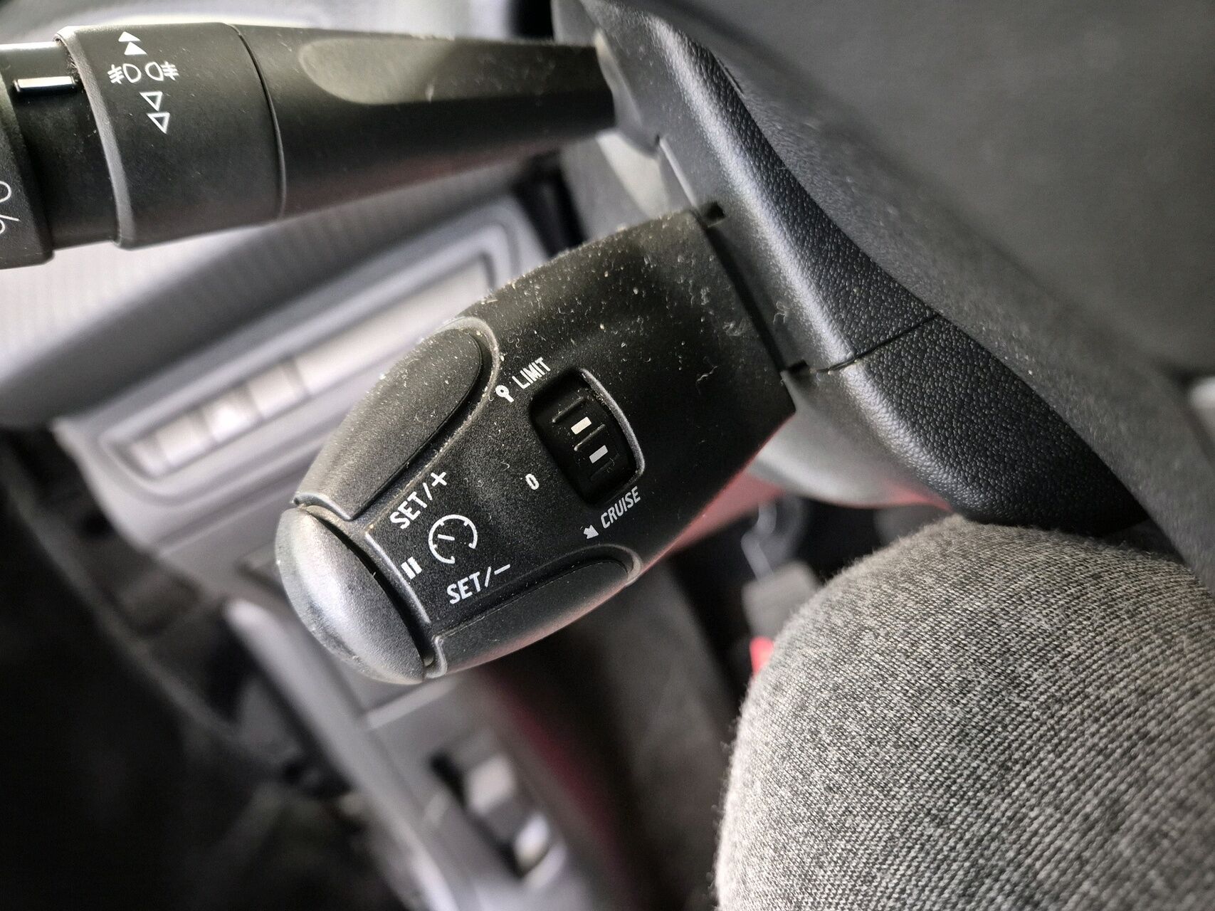 Billede af Peugeot 2008 1,2 VTi Active Sky 82HK