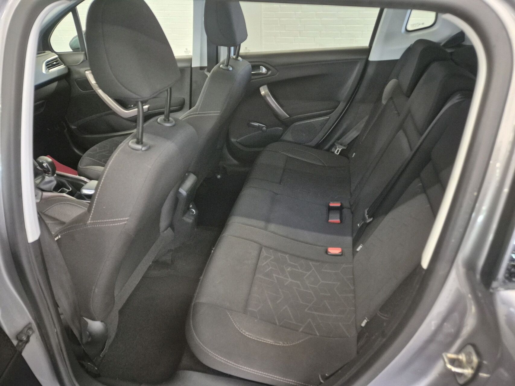 Billede af Peugeot 2008 1,2 VTi Active Sky 82HK