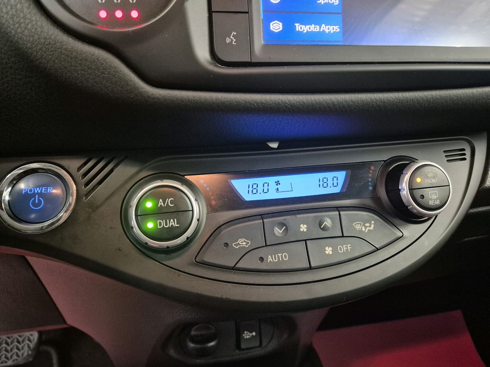 Billede af Toyota Yaris 1,5 Hybrid H2 Limited E-CVT 100HK 5d Trinl. Gear