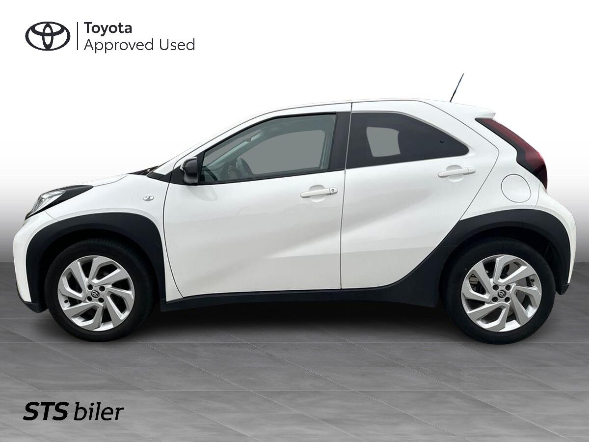 Billede af Toyota Aygo X 1,0 VVT-I Active 72HK 5d Aut.