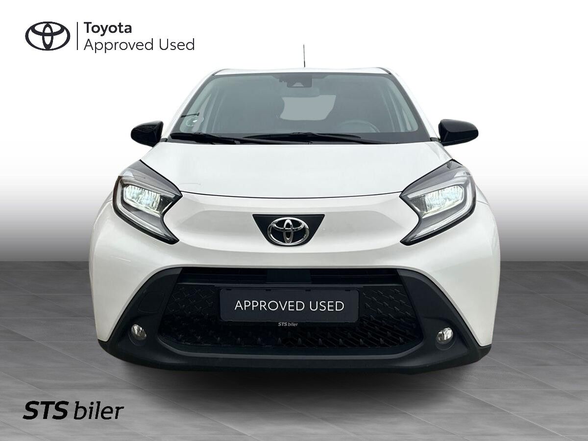 Billede af Toyota Aygo X 1,0 VVT-I Active 72HK 5d Aut.