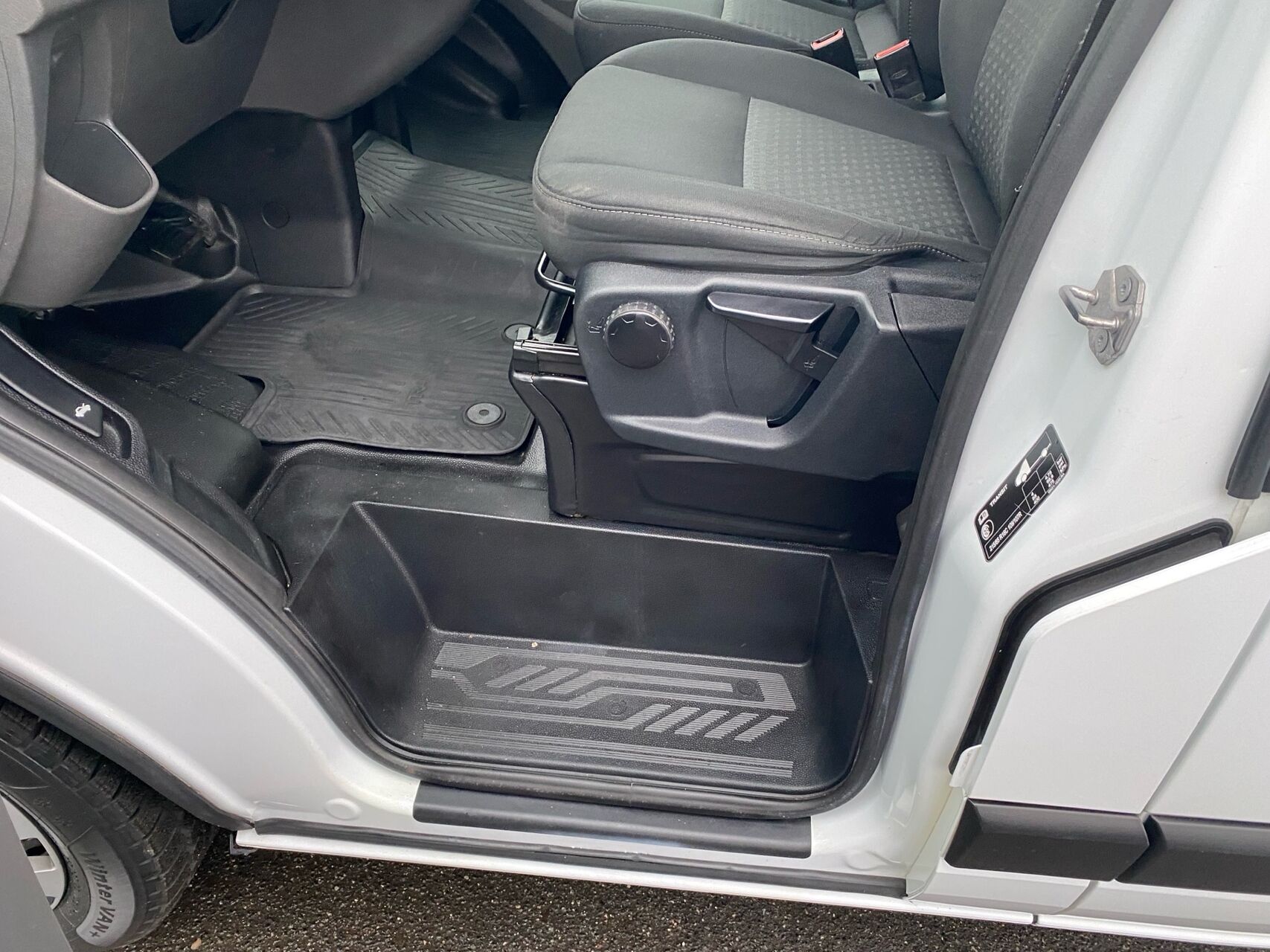 Billede af Ford Transit Custom 340 L2H1 2,0 TDCi Trend 170HK Van 6g Aut.